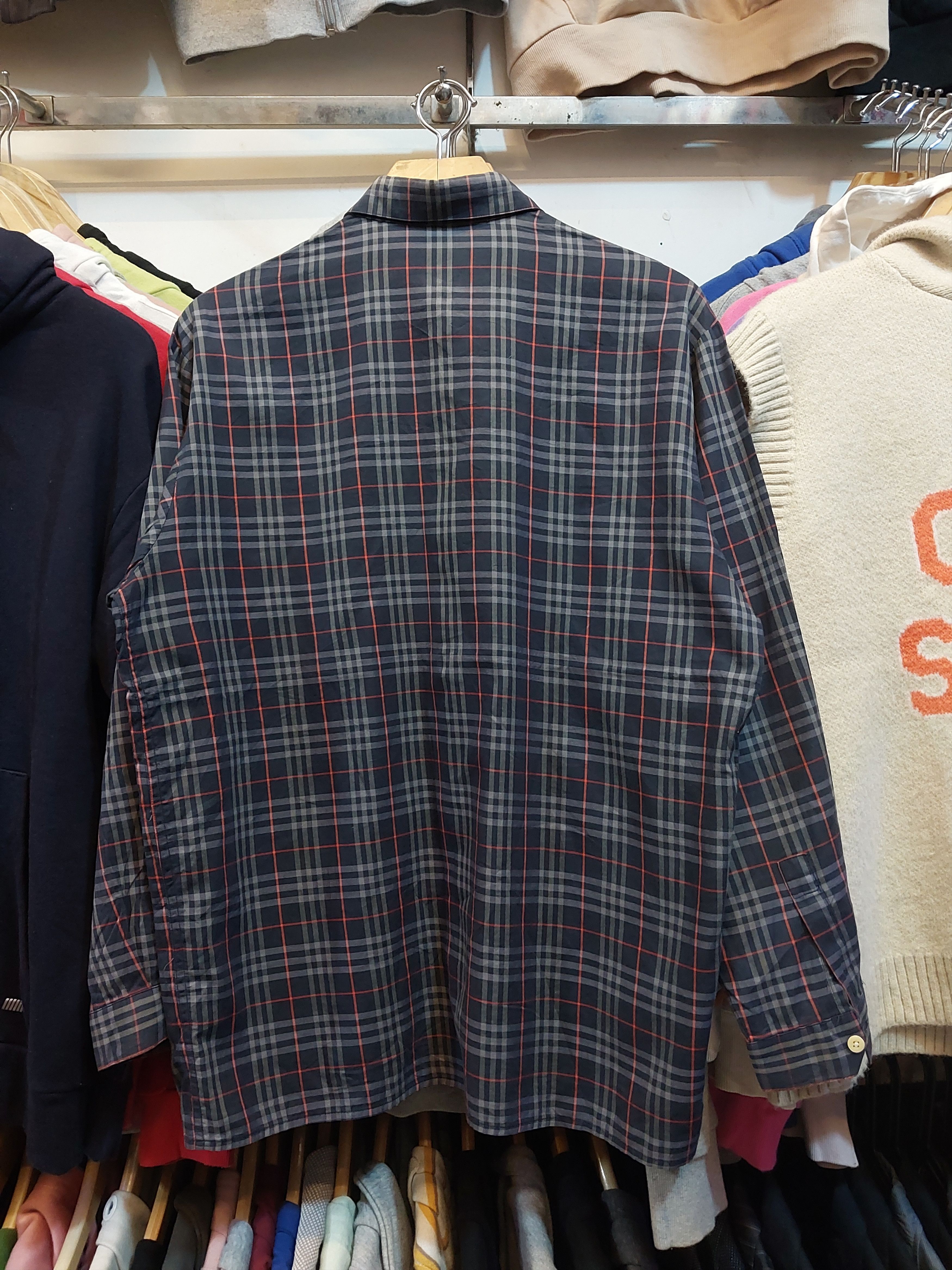 Burberry Burberry's Vintage Size US L / EU 52-54 / 3 - 5 Thumbnail