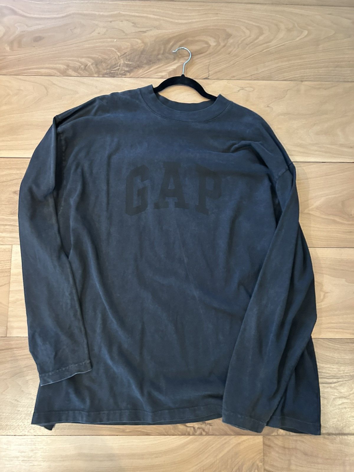 Balenciaga × Gap × Yeezy Yeezy x Gap x Balenciaga Long Sleeve Dove Shirt Size US XL / EU 56 / 4 - 1 Thumbnail