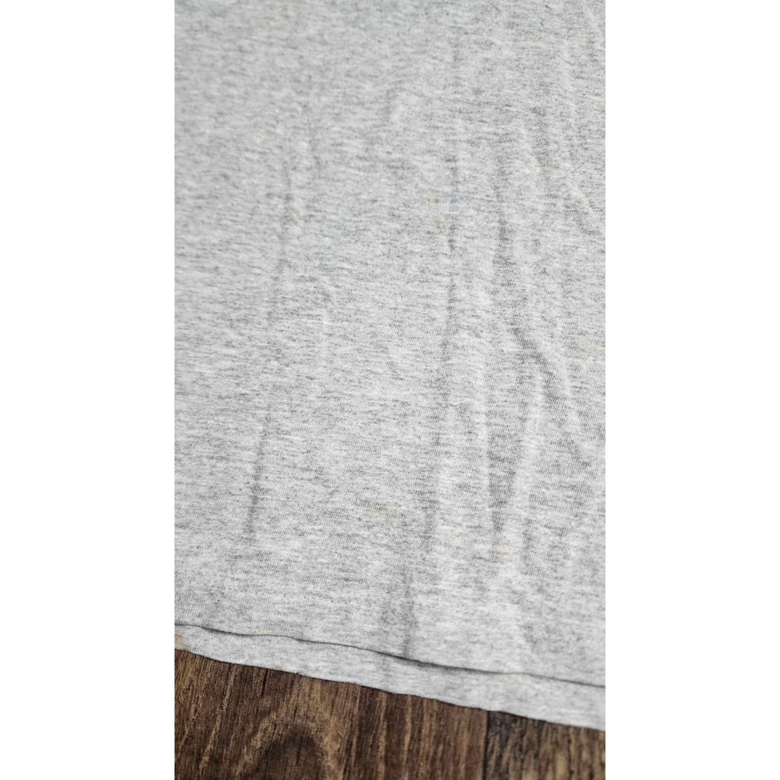 Old Navy VINTAGE Old Navy Mens T-Shirt L Gray Graphic Print 90s USA Grunge Hipster Casual Size US L / EU 52-54 / 3 - 7 Thumbnail