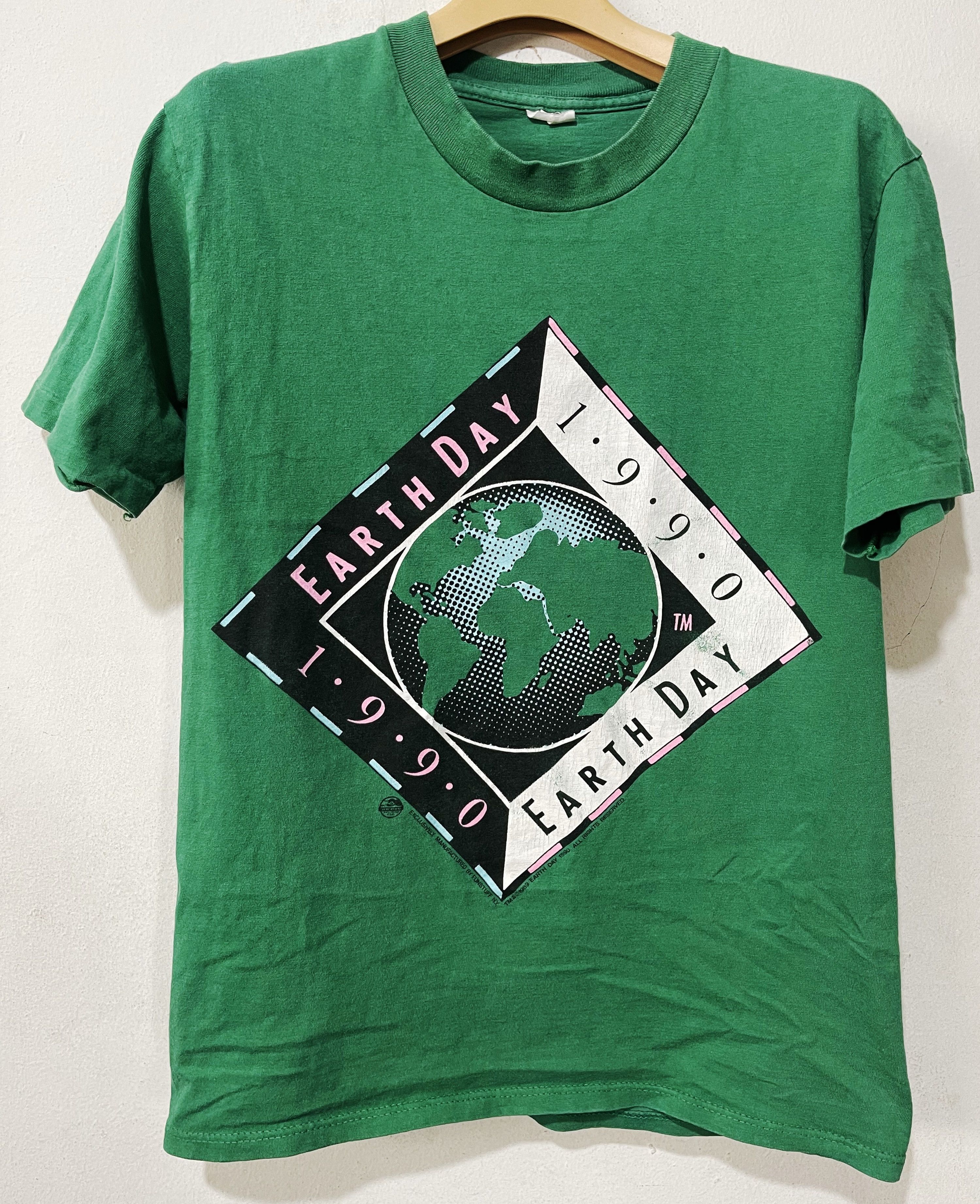Vintage Vintage 1990 Earth Day Shirt Size US S / EU 44-46 / 1 - 1 Thumbnail