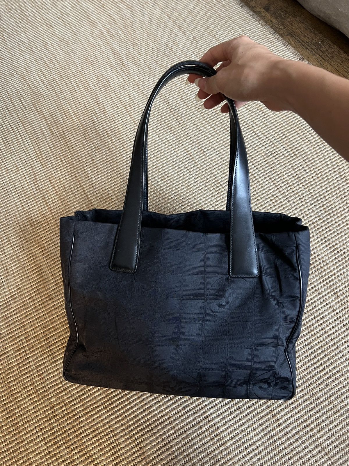 Chanel Vintage Chanel nylon logo bag in black Size ONE SIZE - 3 Thumbnail