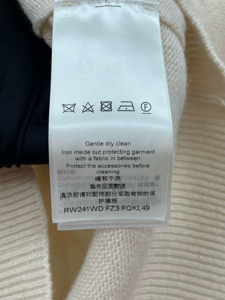 Louis Vuitton Louis Vuitton Chain knitted cashmere sweater Size XS / US 0-2 / IT 36-38 - 7 Thumbnail