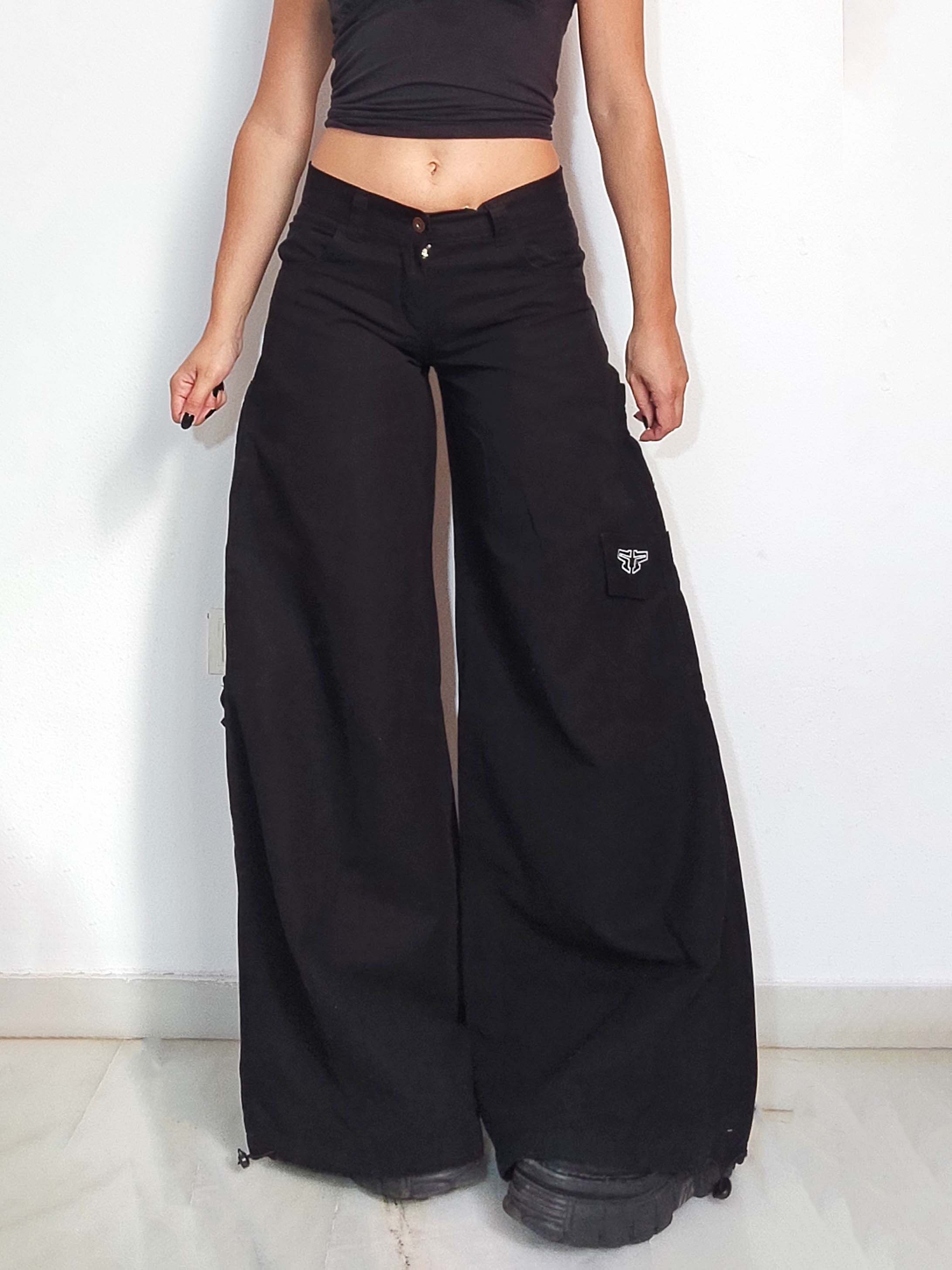Vintage Vintage Hip Hop Baggy Trousers with Graffiti embroidery Size 27" / US 4 / IT 40 - 4 Thumbnail