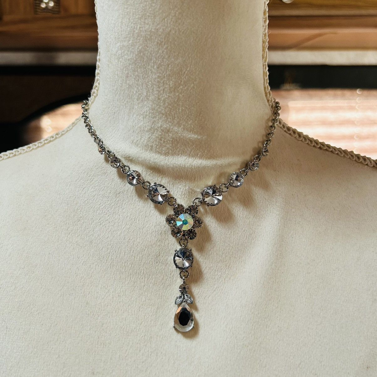 Other Mariell elegant rivoli glass stone y drop necklace NWT Size ONE SIZE - 2 Thumbnail