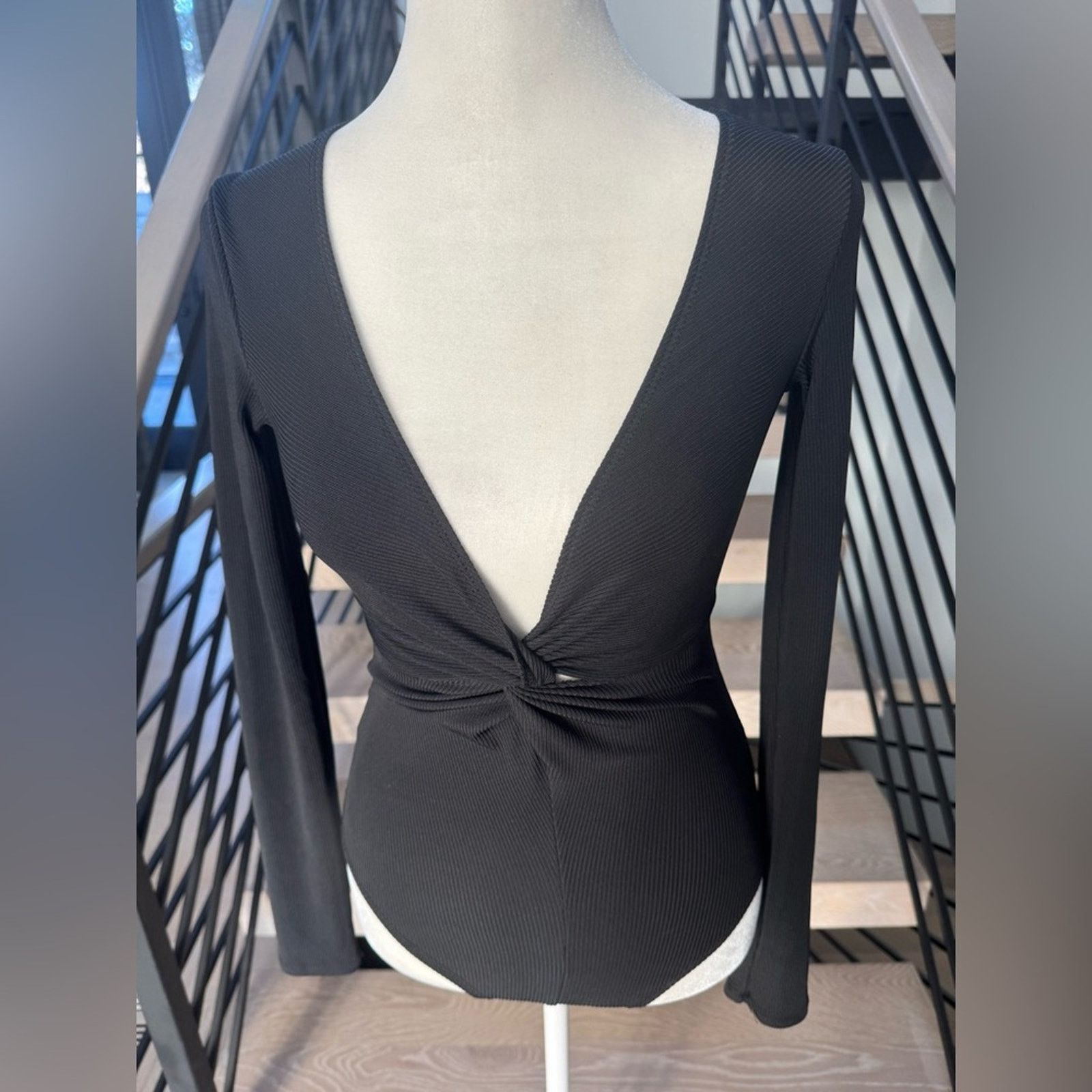 Other New Y2K Black Long Sleeve V-Neck Bodysuit size XS Size XS / US 0-2 / IT 36-38 - 1 Thumbnail
