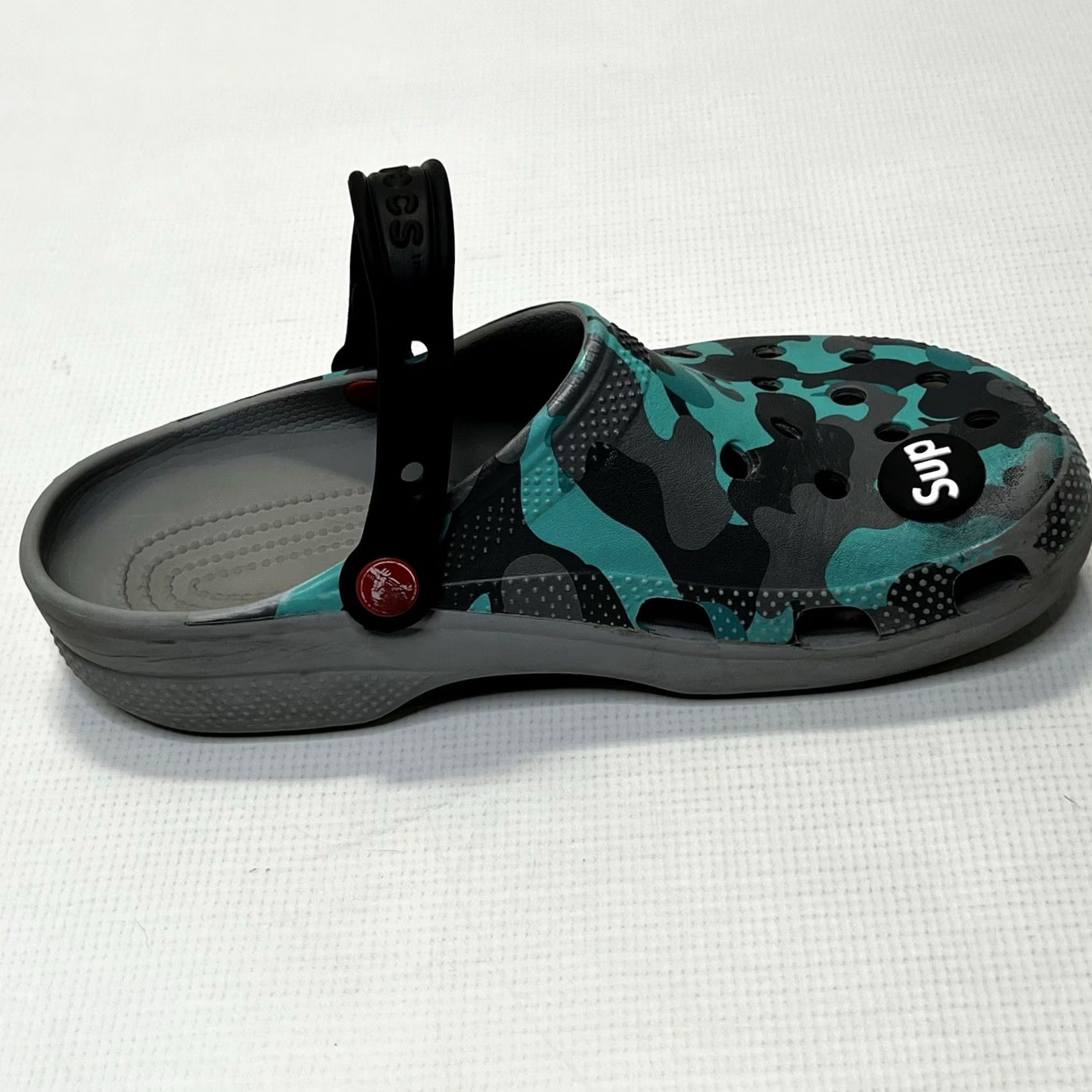 Crocs Disney Parks Star Wars Crocs Mandalorian Camo Clogs Size Mens 8 Womens 10 Adult Size ONE SIZE - 4 Thumbnail