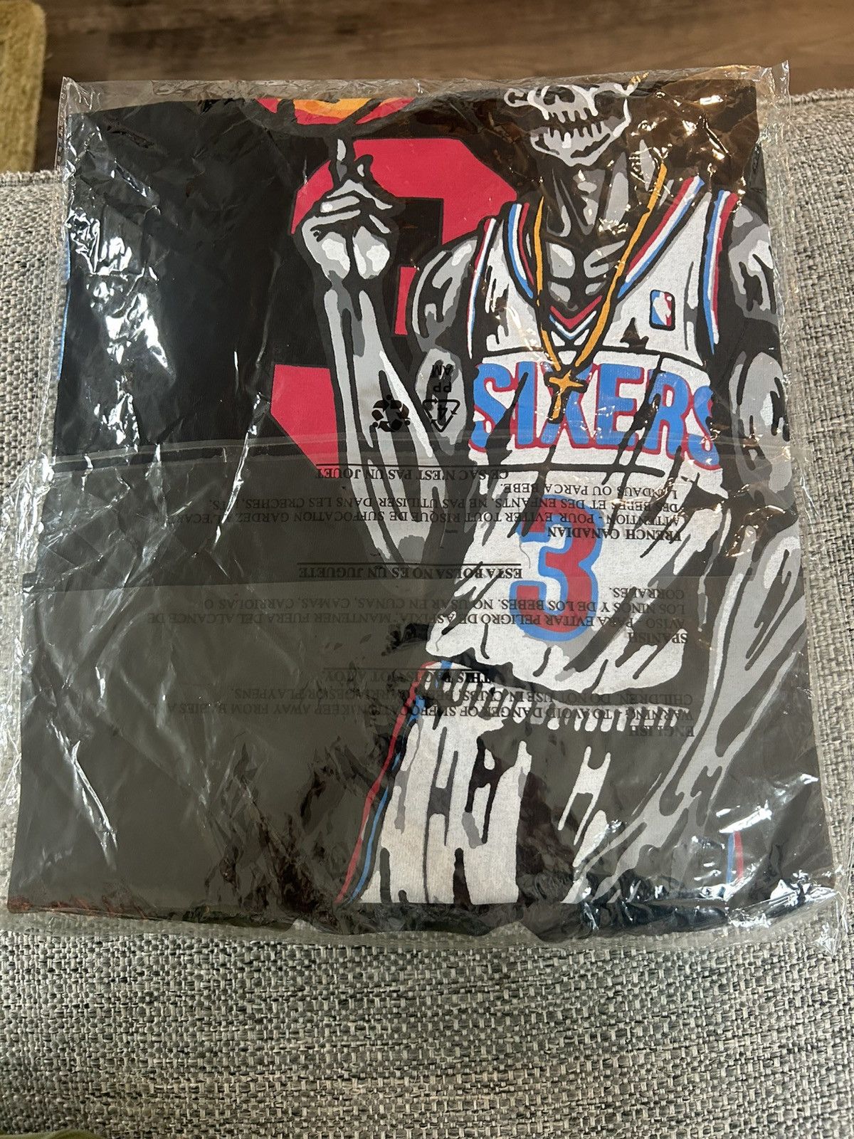 Warren Lotas Warren Lotas Philadelphia t shirt Size US M / EU 48-50 / 2 - 3 Thumbnail