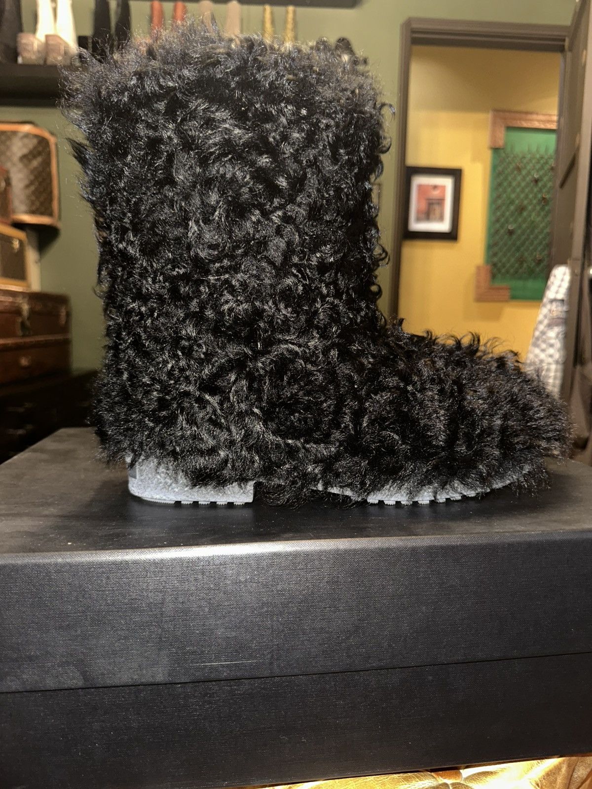 Saint Laurent Paris Saint Laurent Persian Lamb Boot Size US 9 / EU 42 - 3 Thumbnail