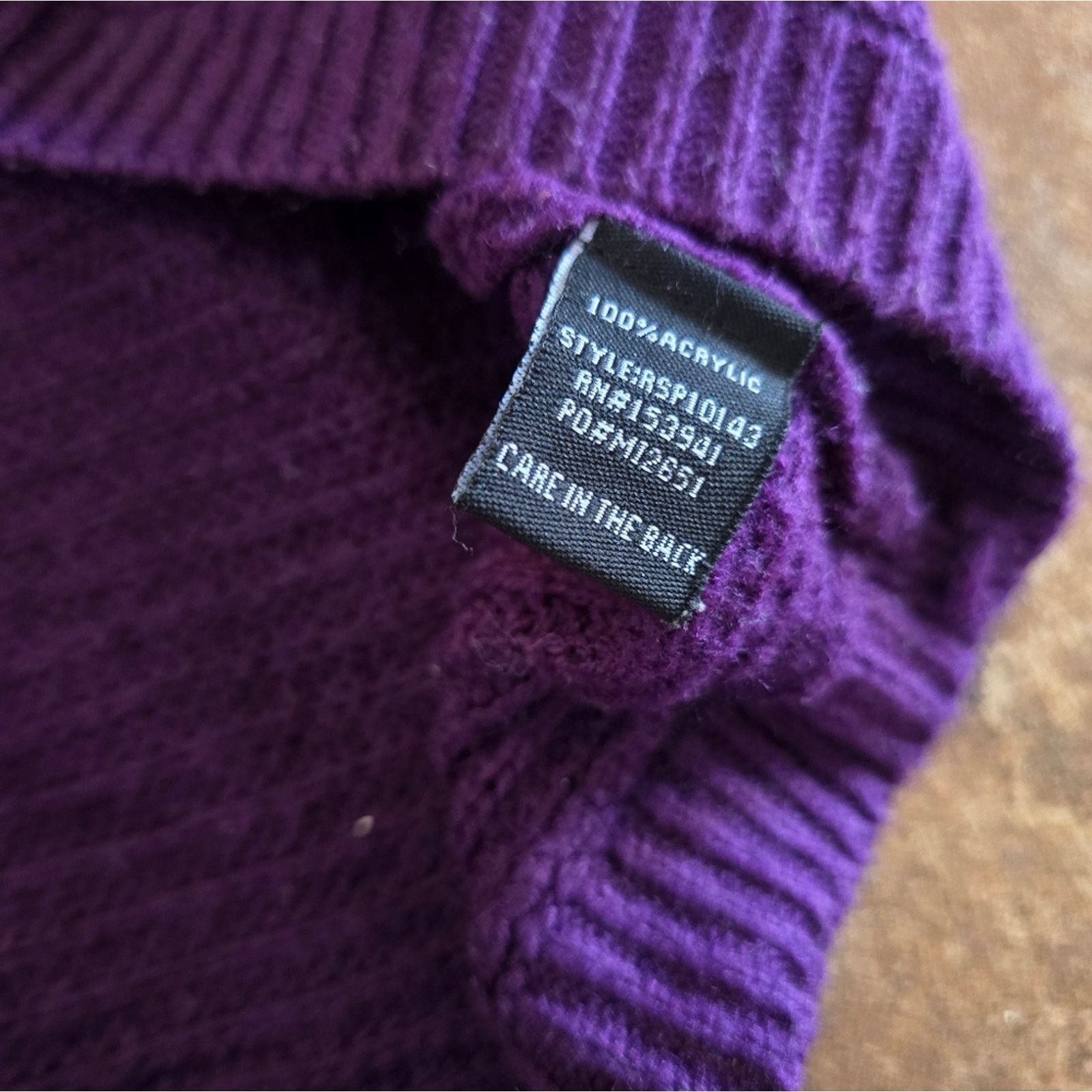 Other Dark Purple Buttoned Back Sweater 3/4 Sleeve Size M / US 6-8 / IT 42-44 - 5 Thumbnail