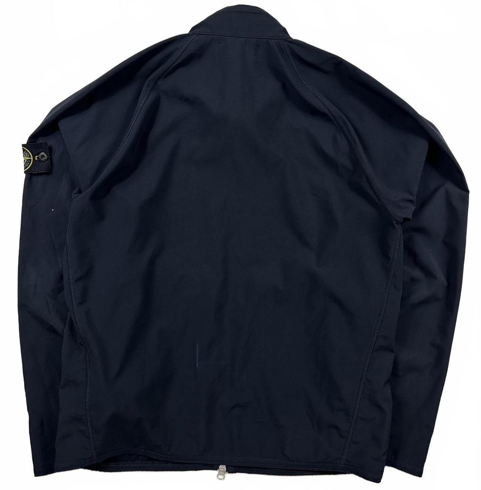 Stone Island Stone Island Soft Shell R Zip Up Jacket Navy Blue Medium Size US M / EU 48-50 / 2 - 6 Thumbnail