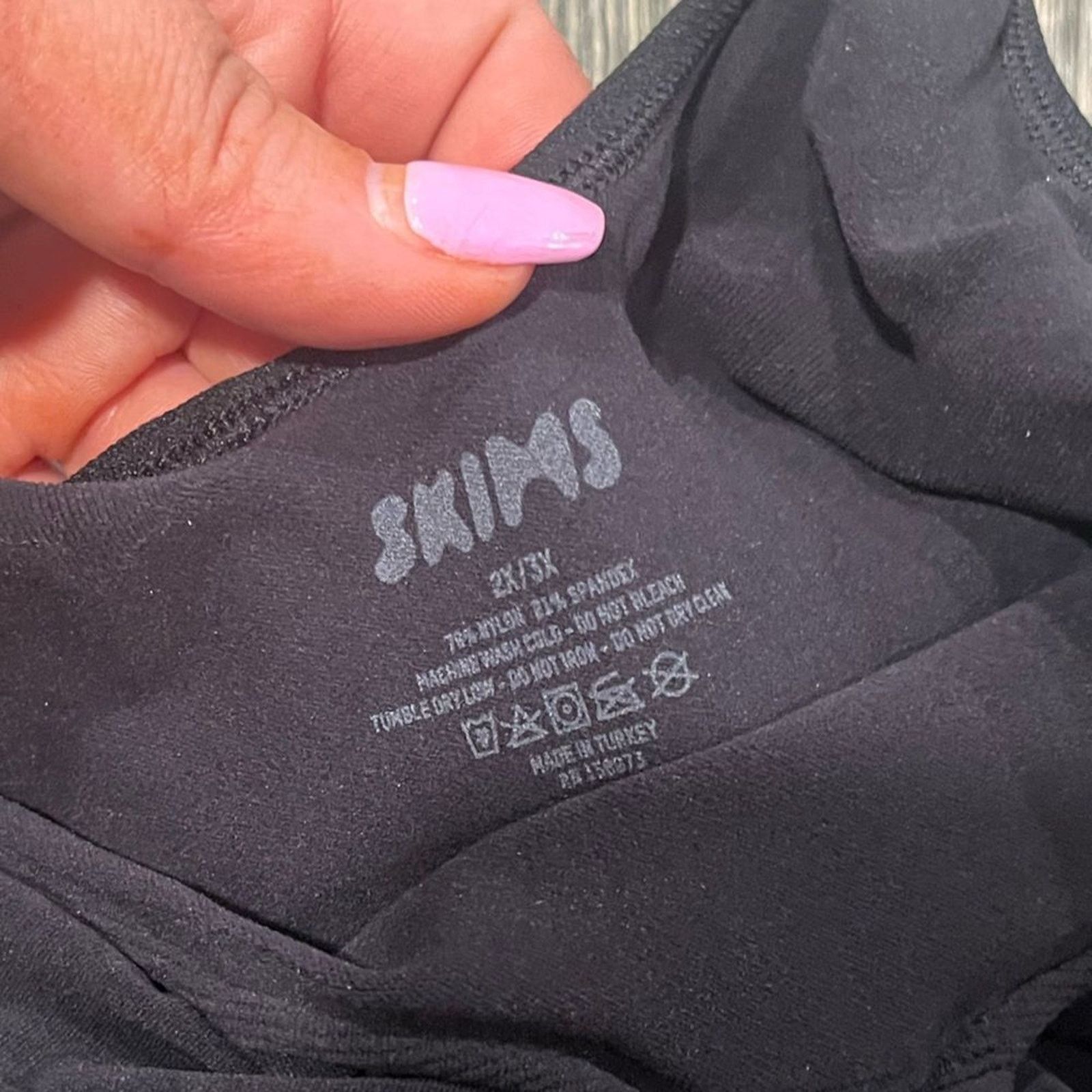 SKIMS NWOT Skims Sculpting Thong Bodysuit - Size 2X/3X Size XL / US 12-14 / IT 48-50 - 4 Thumbnail