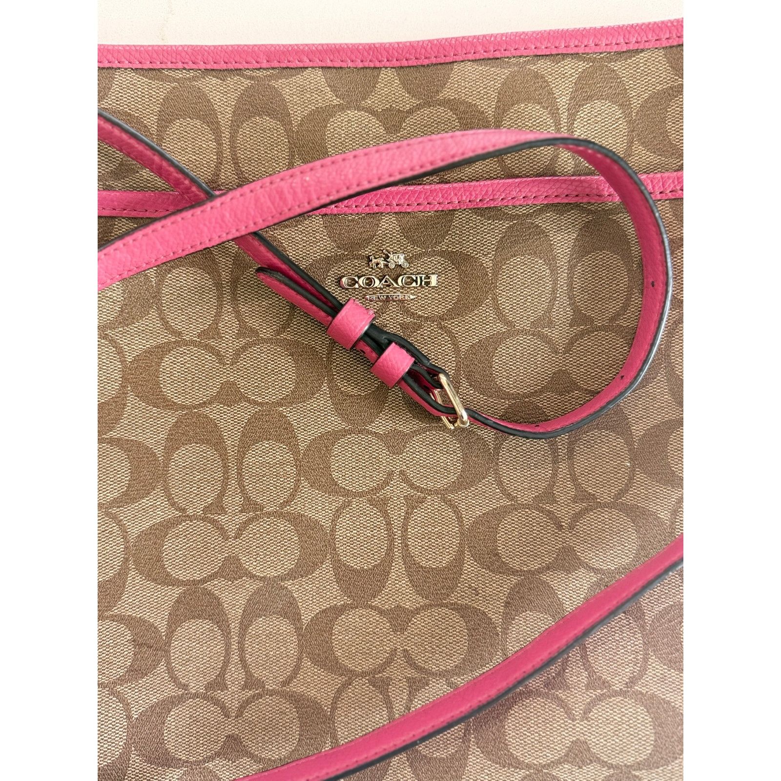 Coach Coach Signature File Bag Crossbody Khaki Pink Leather Trim Size ONE SIZE - 16 Thumbnail