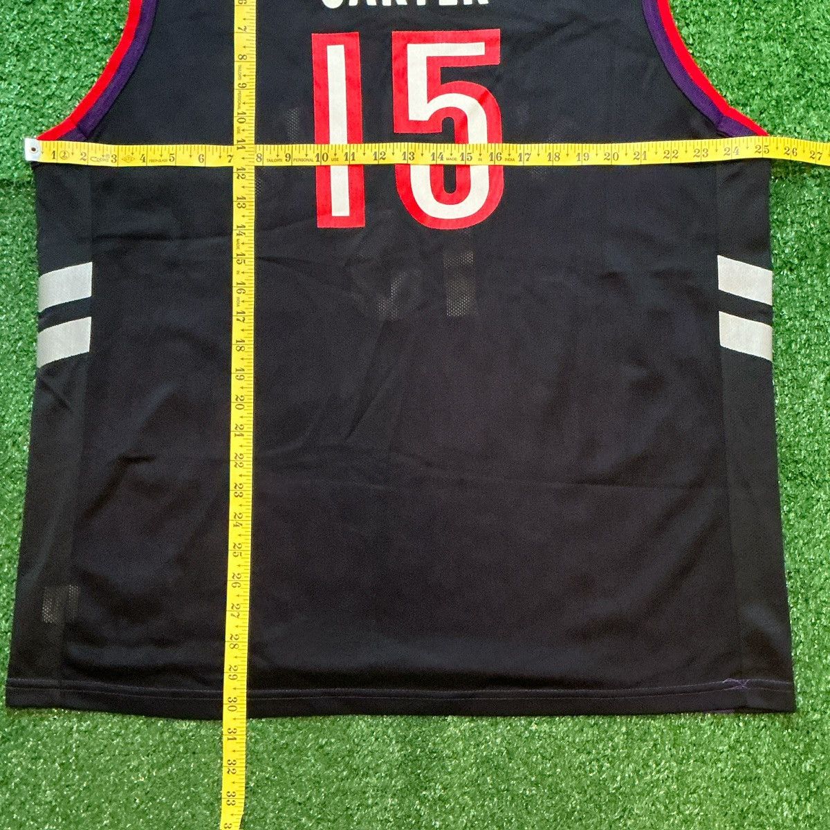 Champion Vintage 90s Champion NBA Toronto Raptors Vince Carter Jersey Size US L / EU 52-54 / 3 - 6 Thumbnail