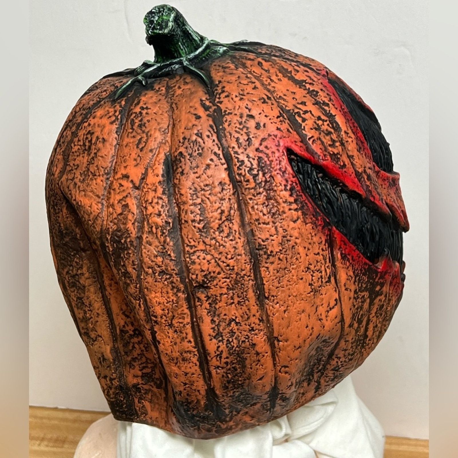 Athleta Scary Pumpkin Head Halloween Mask RARE Size ONE SIZE - 5 Thumbnail