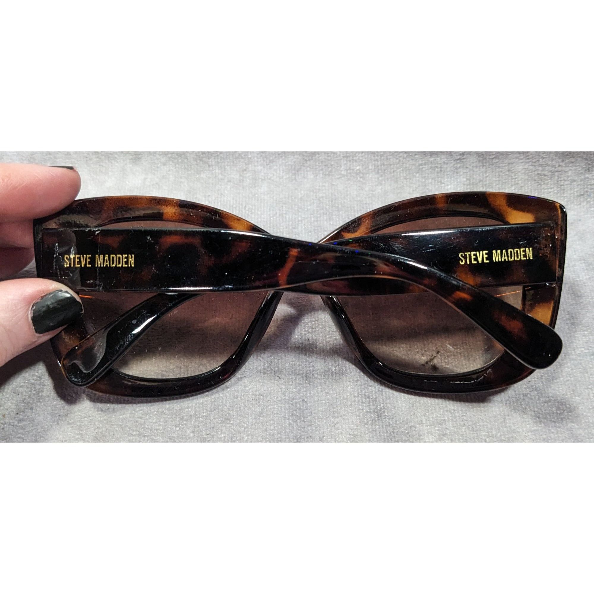 Steve Madden Steve Madden La Taqueria Cateye Sunglasses Size ONE SIZE - 3 Thumbnail