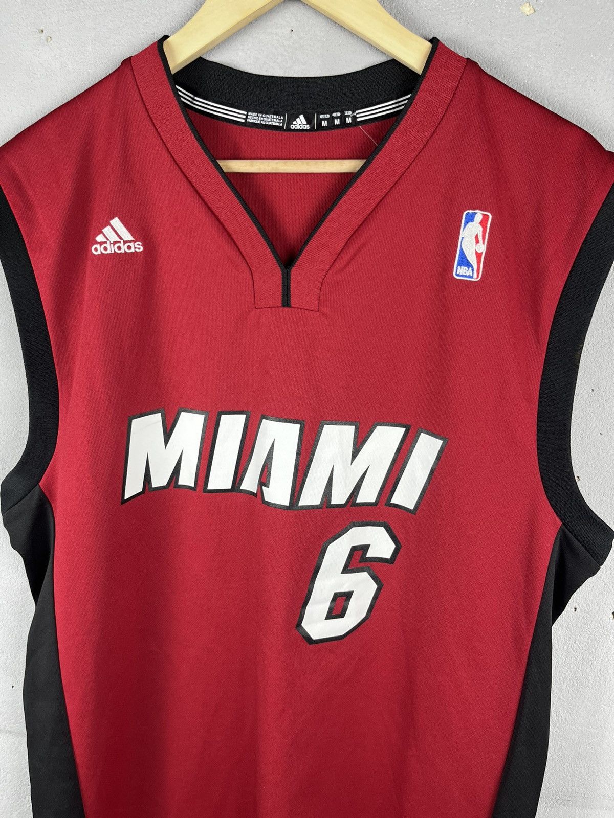 NBA Miami Heat Lebron James #6 NBA Basketball Jersey Size US M / EU 48-50 / 2 - 2 Thumbnail