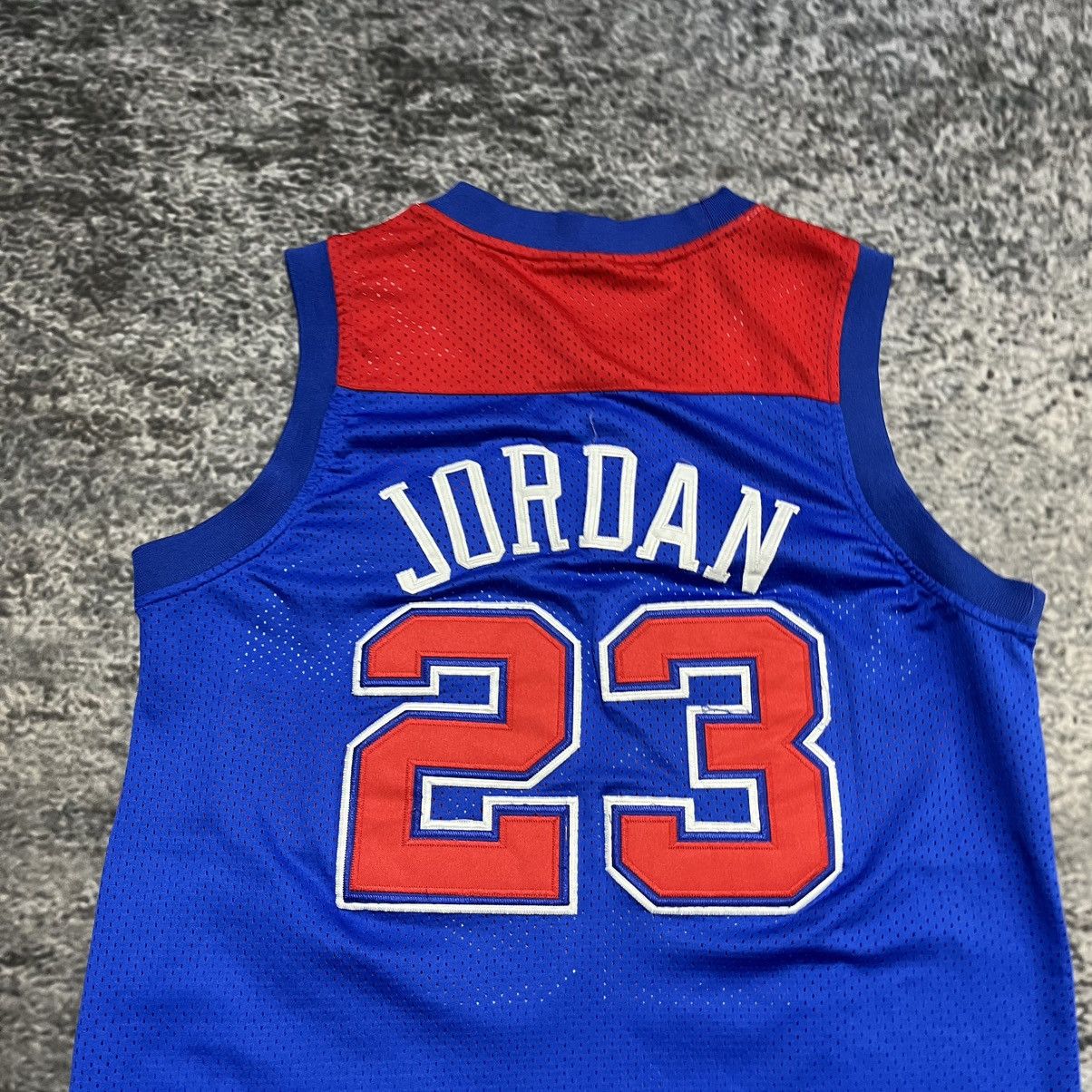 Nike VINTAGE NIKE MICHAEL JORDAN WASHINGTON BULLETS JERSEY MEDIUM Size US M / EU 48-50 / 2 - 7 Thumbnail