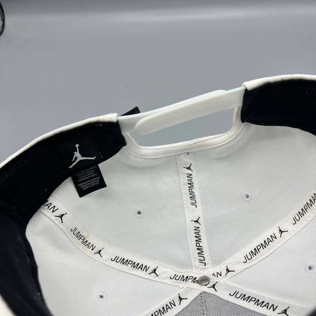 Jordan Brand Air Jordan x Yankees Hat Men Derek Jeter Re2pect Snap Back Size ONE SIZE - 4 Thumbnail