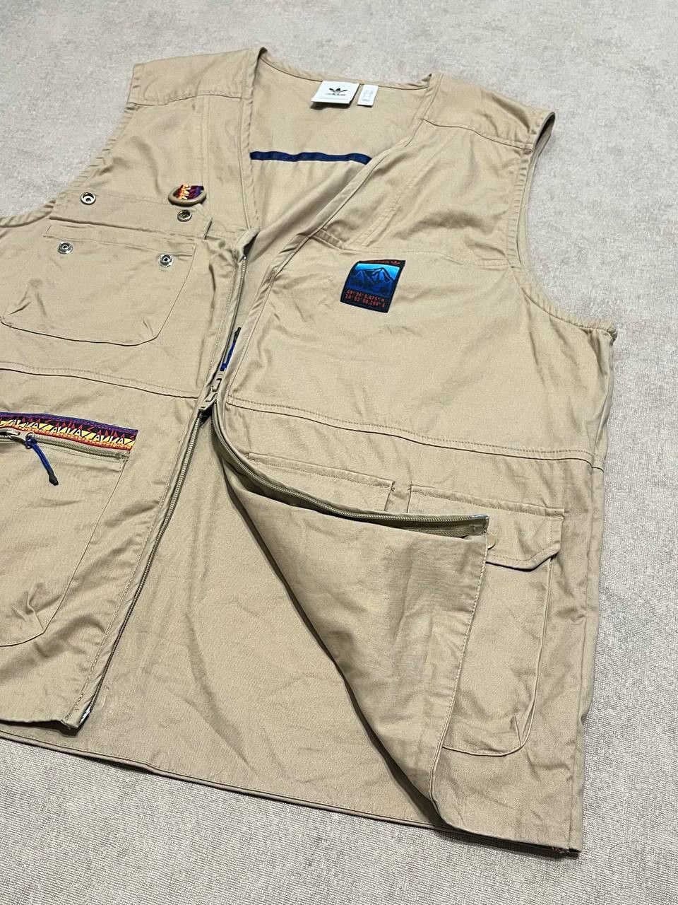 Adidas Adidas Men`s Outdoor Beige Vest Jacket Size L Size US L / EU 52-54 / 3 - 6 Thumbnail