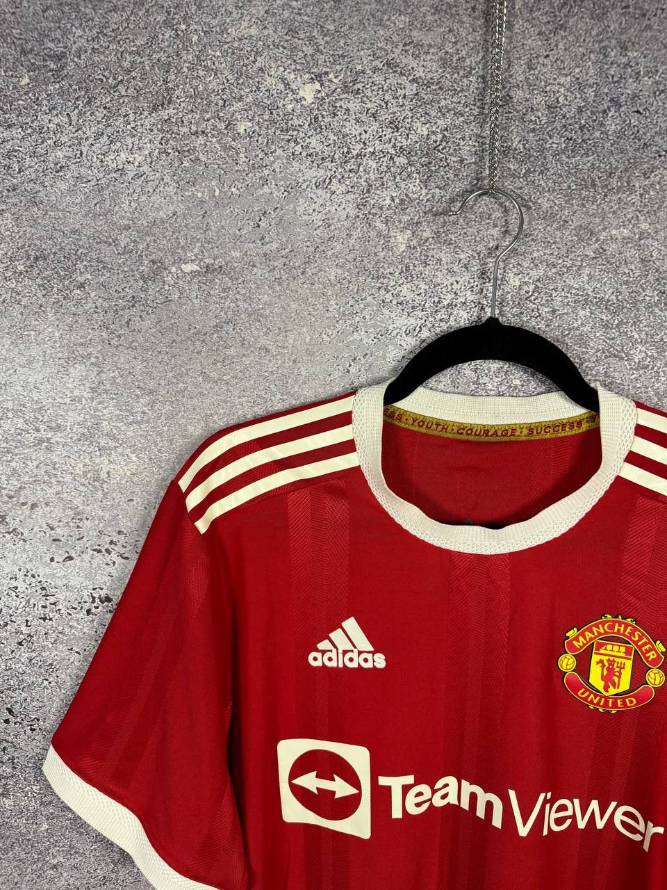Adidas R.VARANE Manchester United 2021/22 Adidas Soccer Jersey Size US XL / EU 56 / 4 - 4 Thumbnail