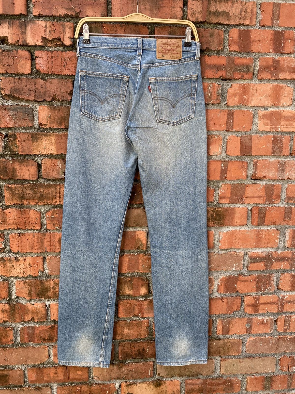 Levi's × Levi's Vintage Clothing × Vintage w29x33 vintage levi's 501 made in USA faded Size US 29 - 2 Thumbnail