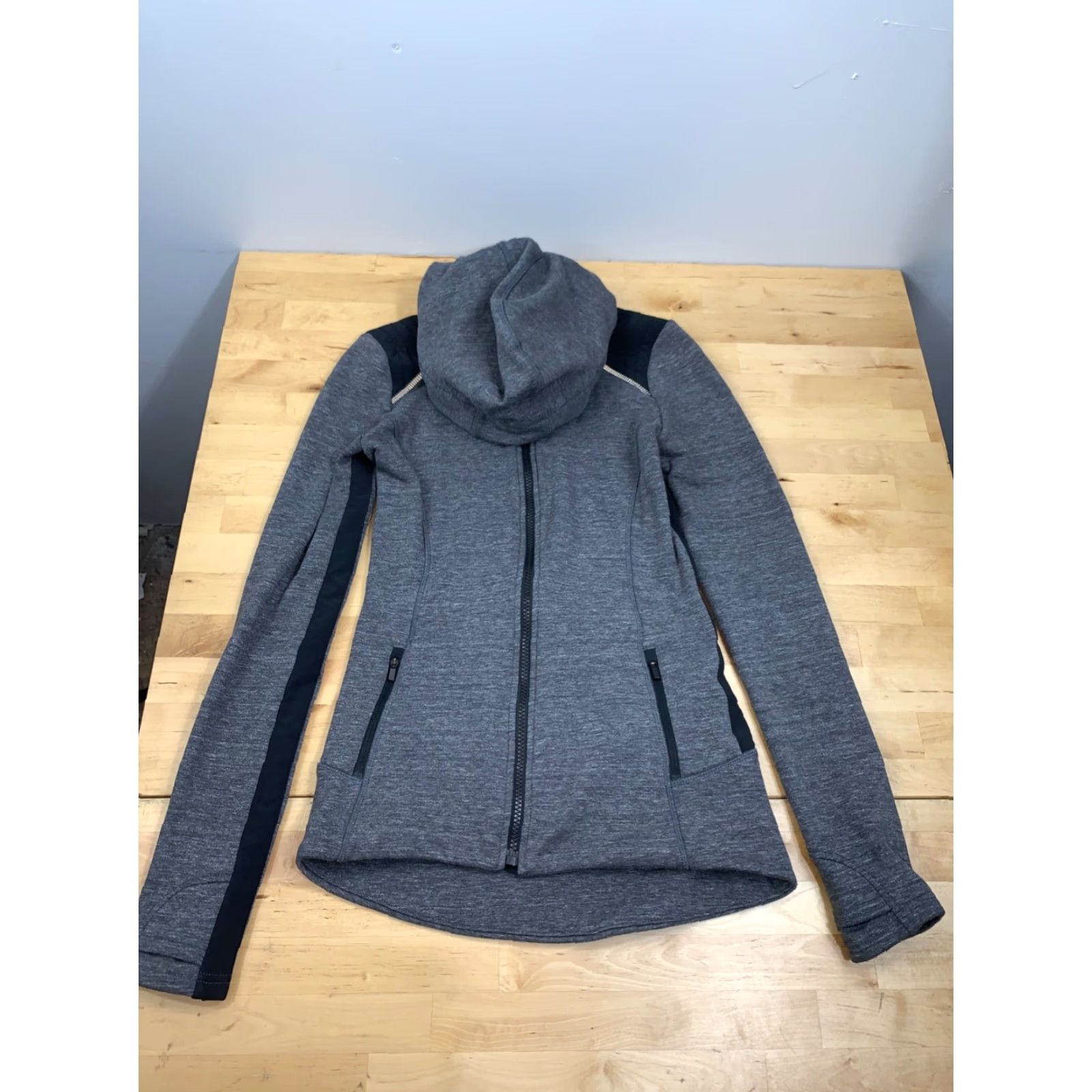 Athleta Athleta Jacket Women XXS Gray Full Zip Hooded Casual Activewear Size XXS / US 00 / IT 34 - 2 Thumbnail