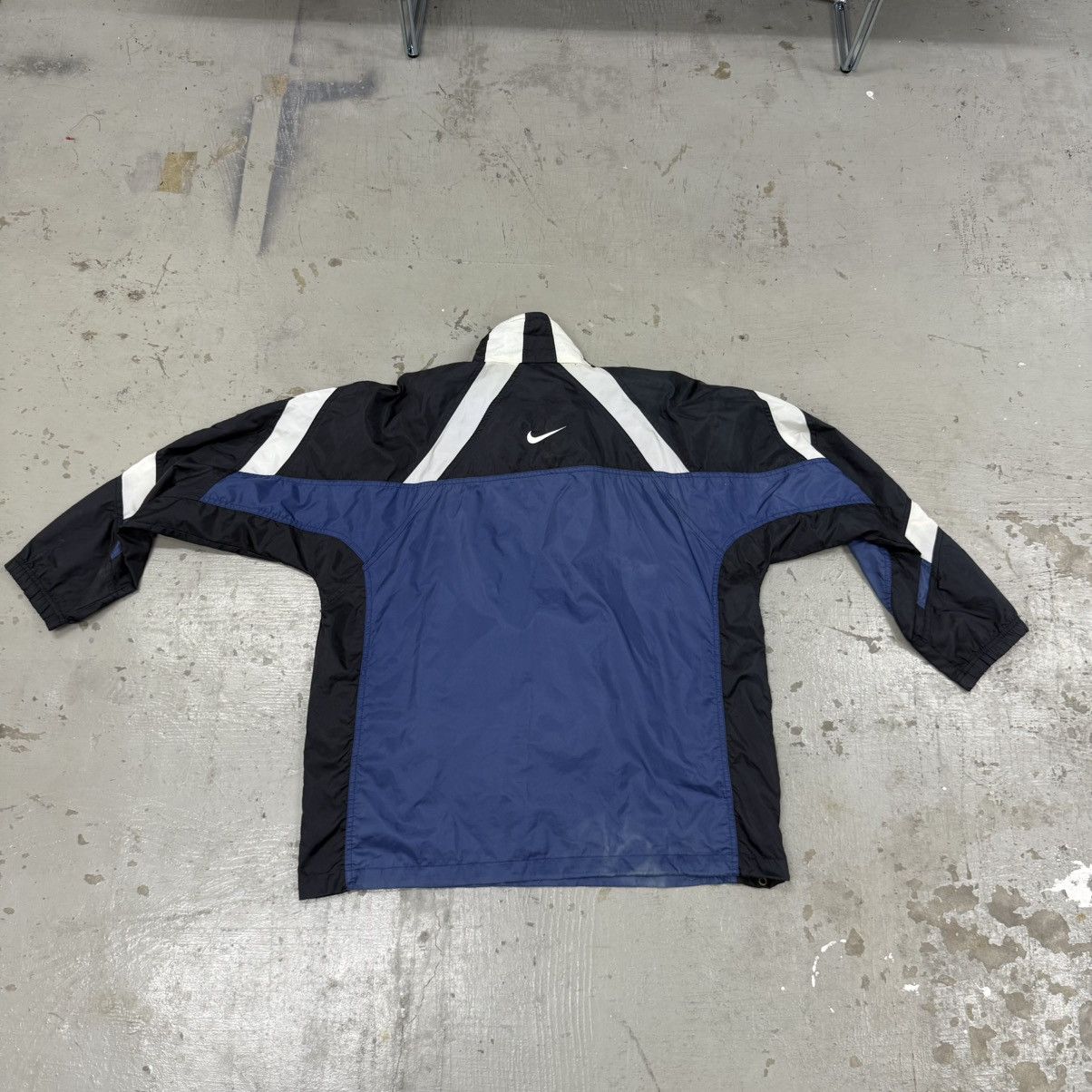 Beauty Beast × Nike × Vintage Vintage Nike Center Swoosh Colour block Jacket Size US L / EU 52-54 / 3 - 6 Thumbnail