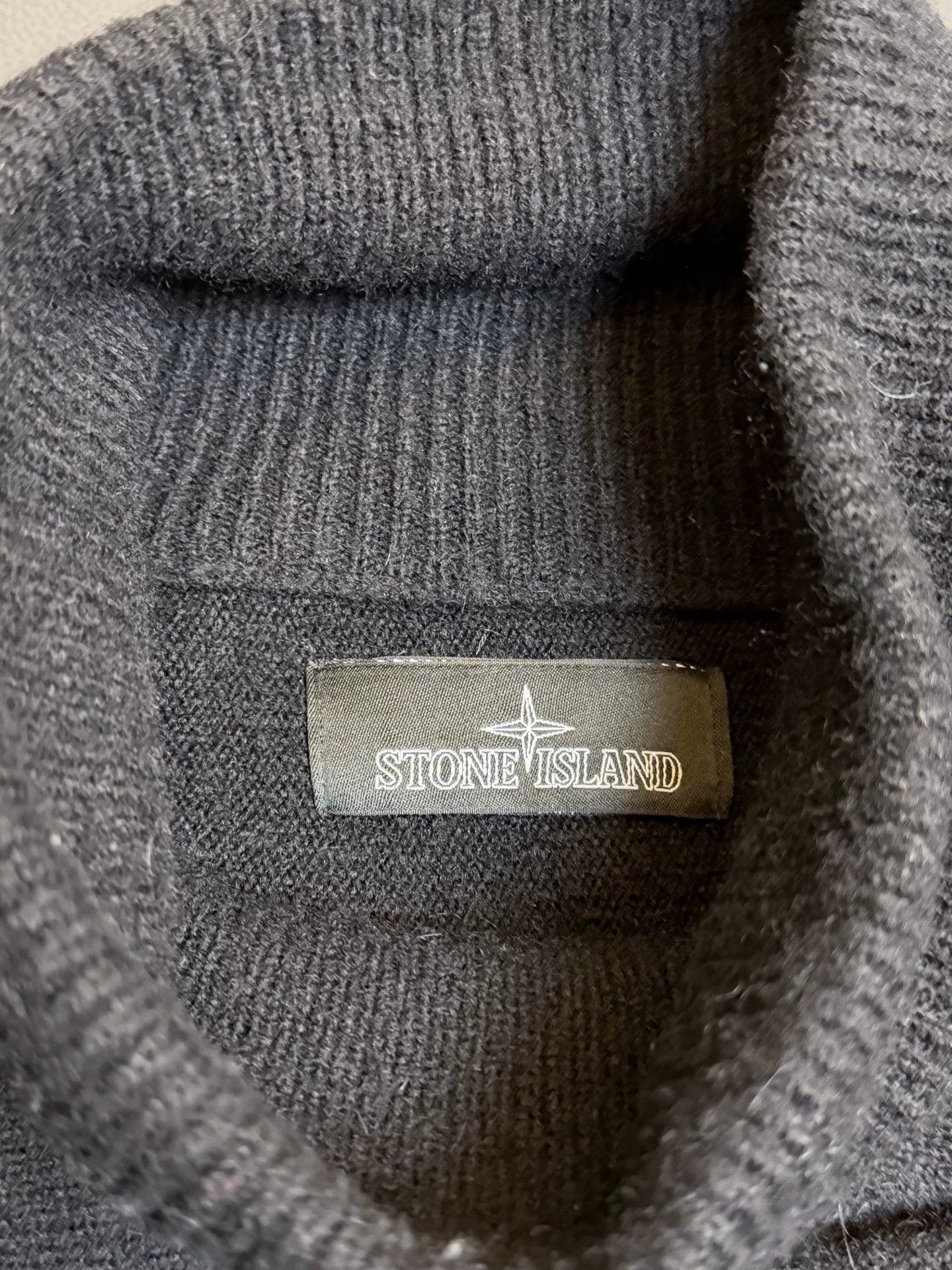 Stone Island Shadow Project stone island shadow project wool turtleneck Size US XL / EU 56 / 4 - 3 Thumbnail