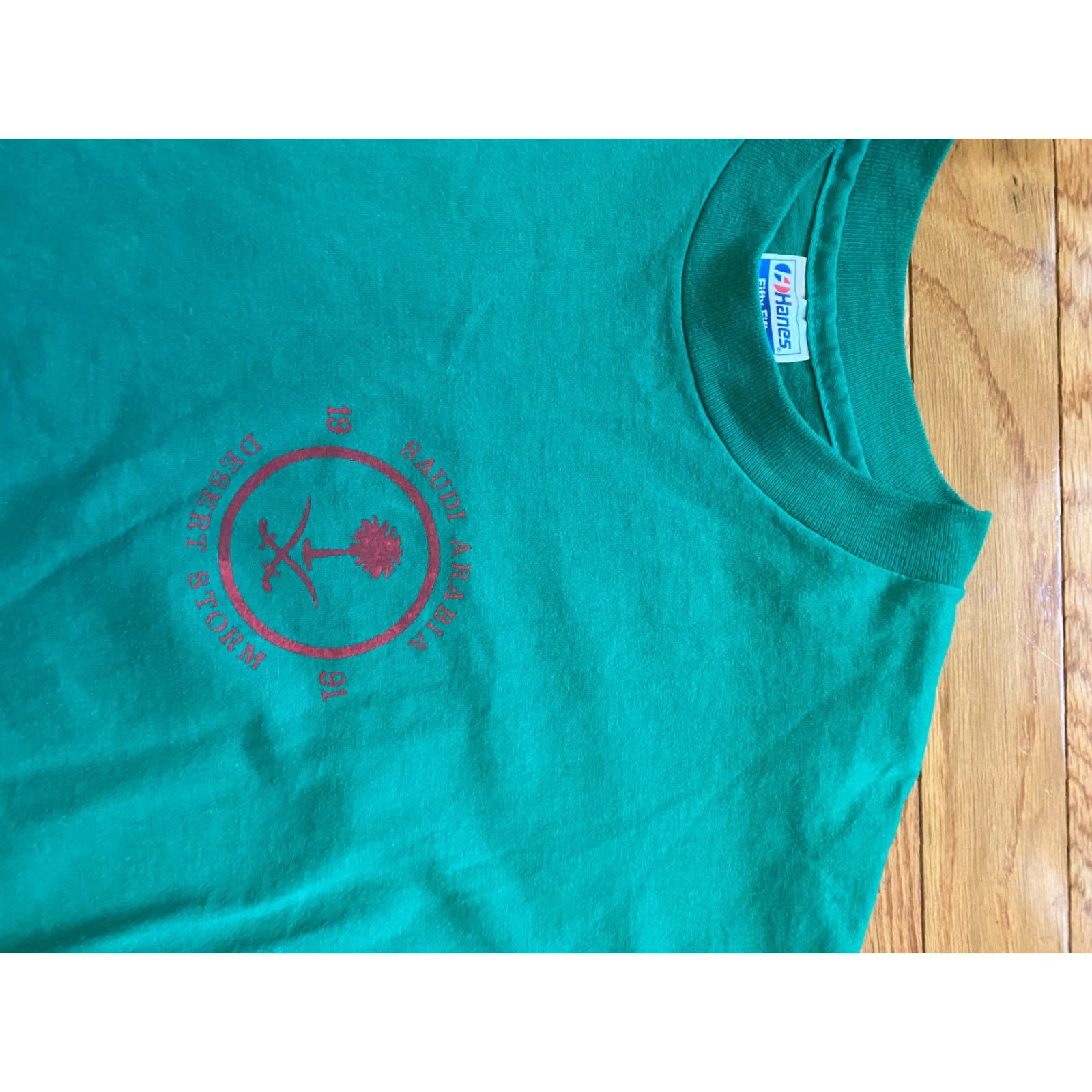 Vintage VINTAGE The Big Apple USA Desert Storm Single Stitch T-Shirt XL Green 90s War Logo Mens Casual Crew Neck Short Sleeve 1991 Size US XL / EU 56 / 4 - 6 Thumbnail