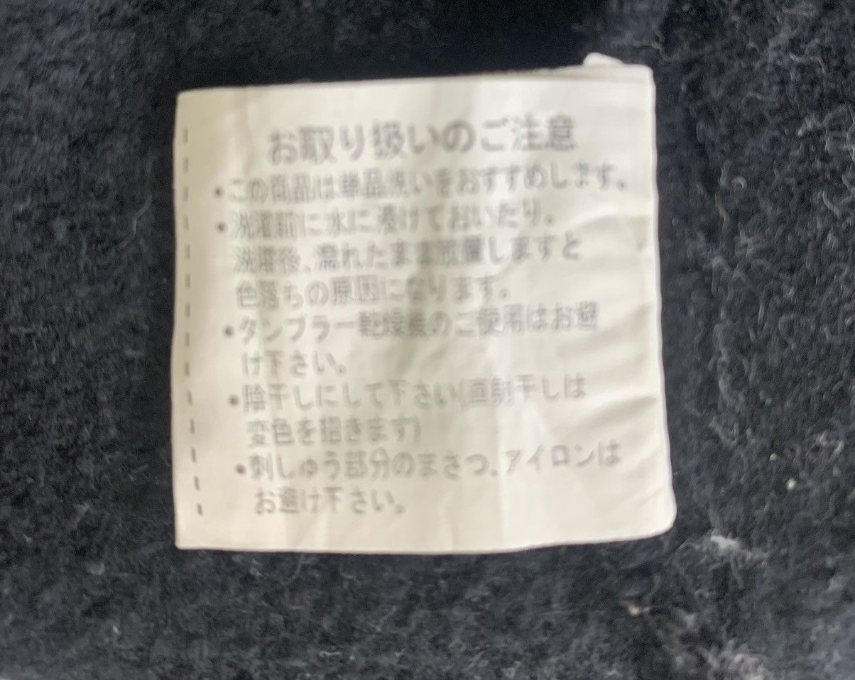 Vintage Suntory Coffee Boss Black Suntory Original Design Vneck Size US M / EU 48-50 / 2 - 8 Thumbnail