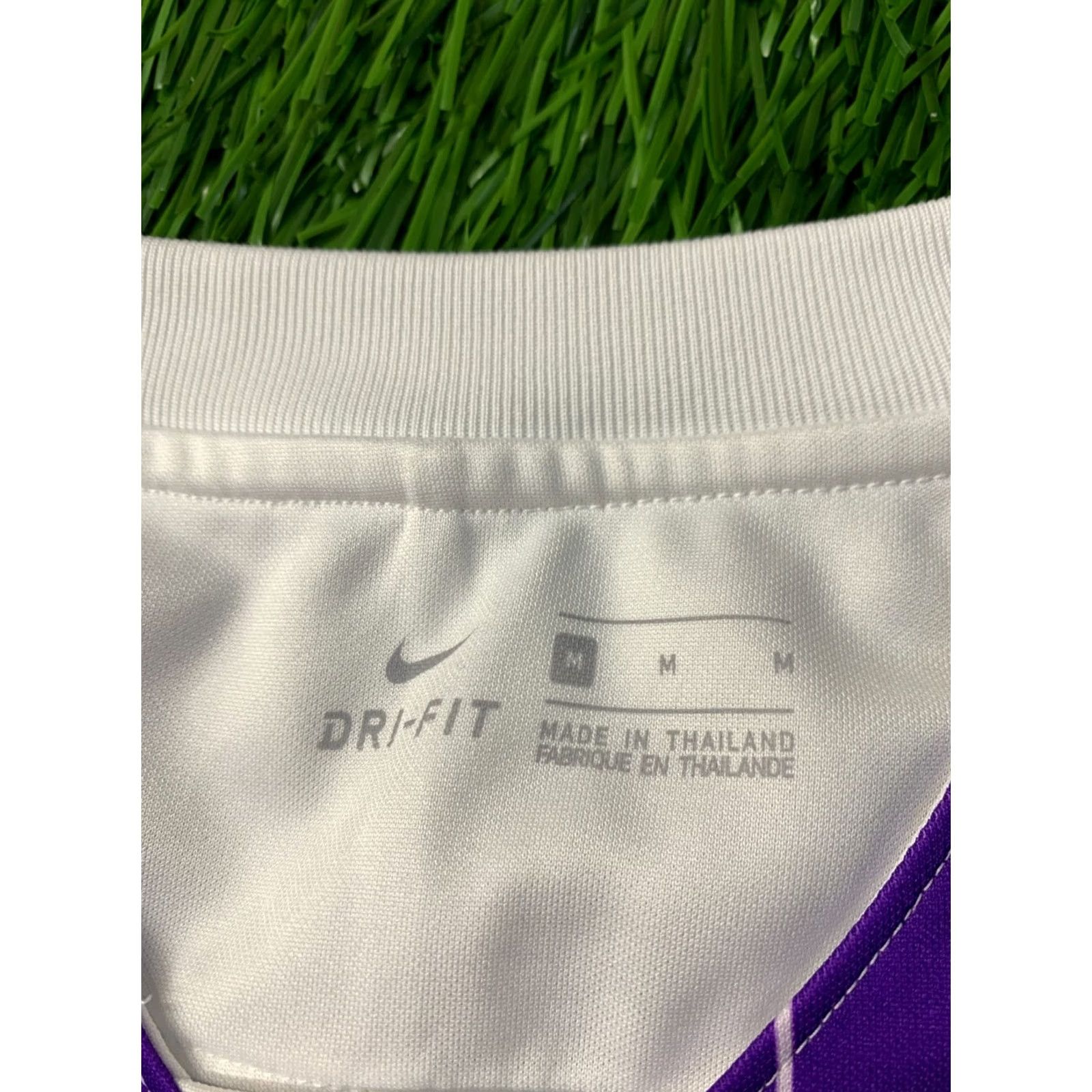 Nike NIKE DRI-FIT ORIGINAL 2020 MEN FOOTBALL TRAINING SHIRT JERSEY TEE SIZE M MEDIUM White and Violet Football Short Sleeve Mens Size US M / EU 48-50 / 2 - 5 Thumbnail