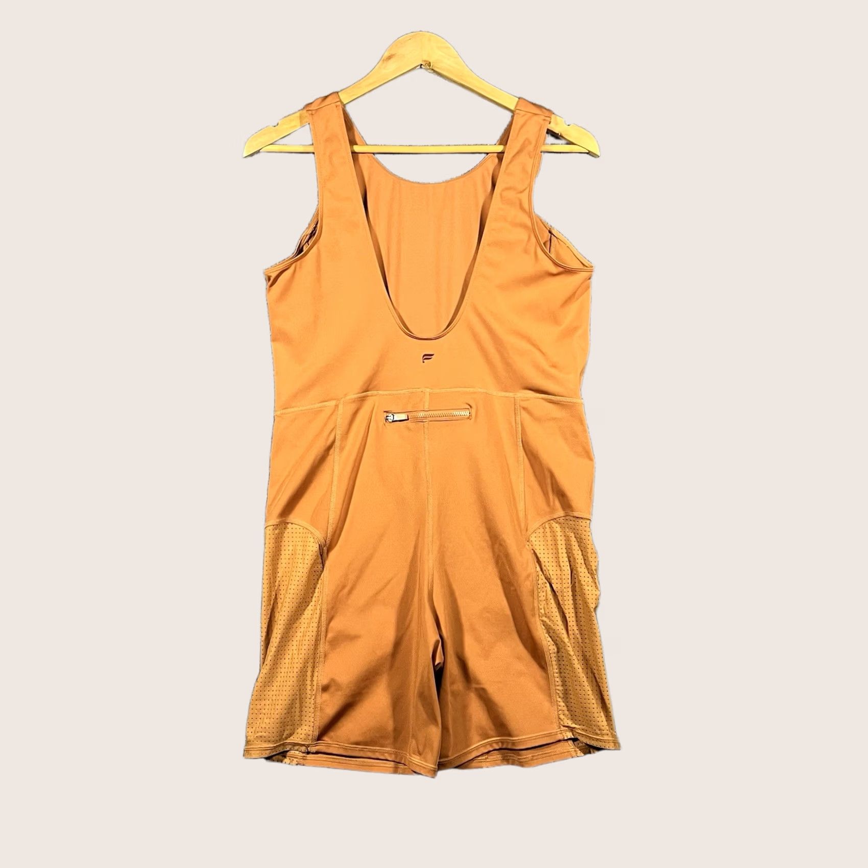 Fabletics Fabletics One Piece Romper Athletic Workout Yoga Bodysuit L Orange Nylon Elastane Sleeveless Zip Logo Pockets Stretch Size L / US 10 / IT 46 - 1 Thumbnail