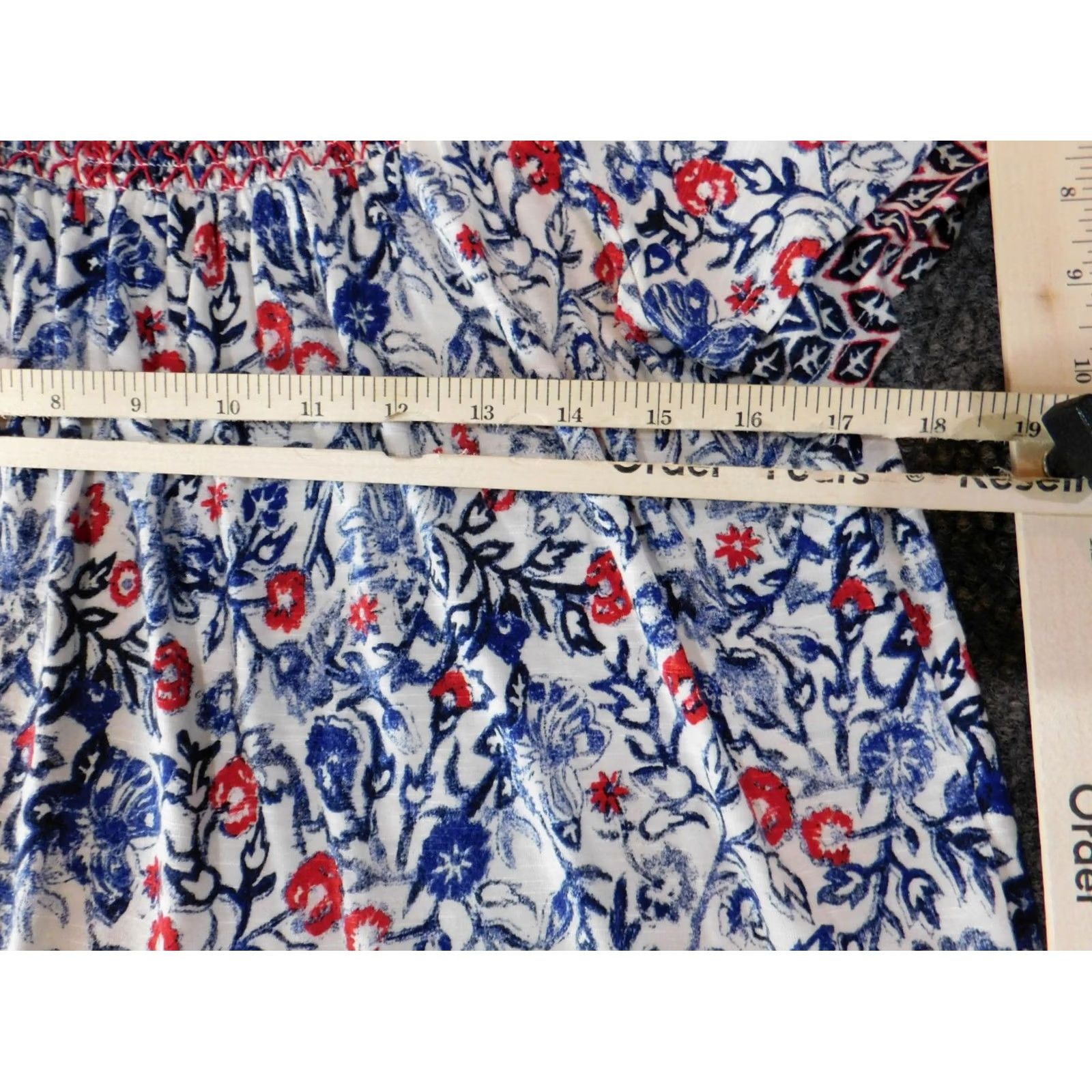Vintage Westport Womens Blouse S Blue Floral Rayon Spandex Crew Neck Pullover Top Casual Short Sleeve Ruffle Classic Stretch Regular Womens Size S / US 4 / IT 40 - 7 Thumbnail