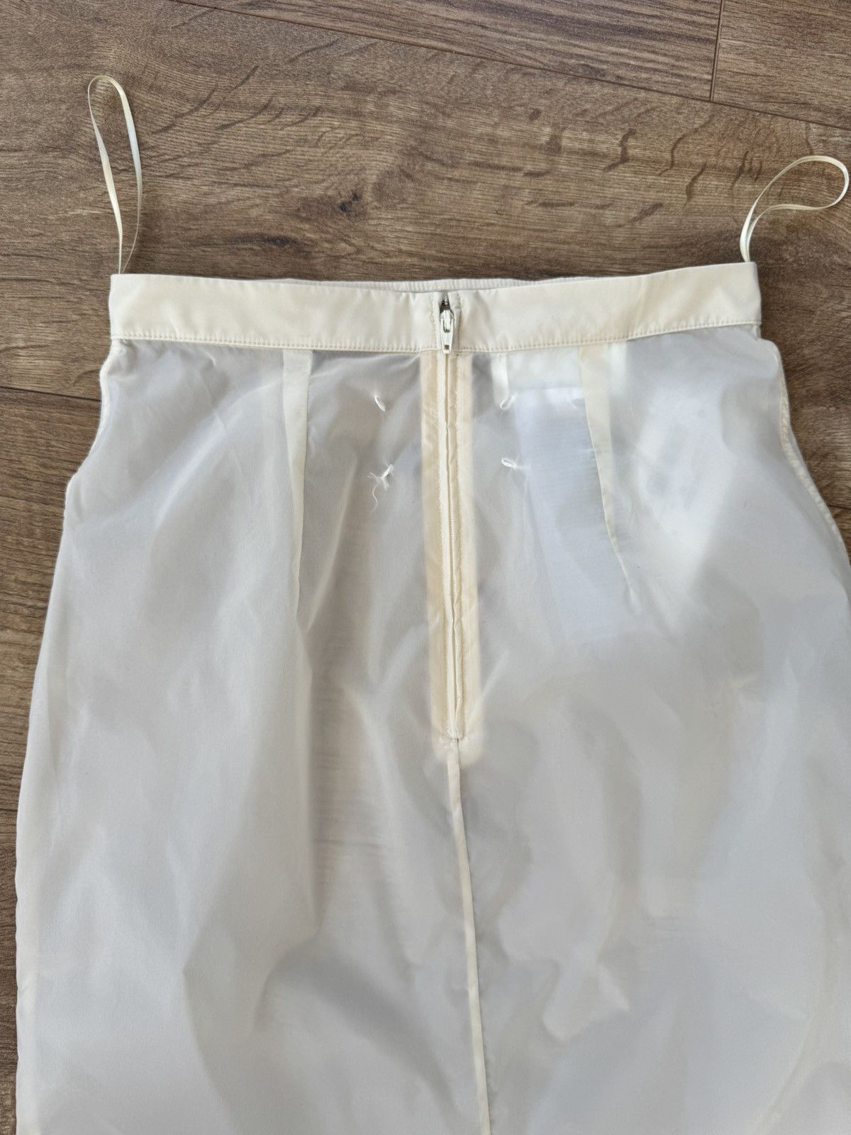 Maison Margiela Maison Martin Margiela pencil semisheer cream skirt,size XS Size 26" / US 2 / IT 38 - 6 Thumbnail