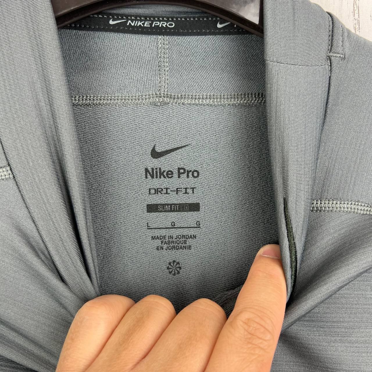 Nike Nike Pro Dri-Fit Large Slim Fit Shirt Mock Neck Gray Men Size US L / EU 52-54 / 3 - 7 Thumbnail