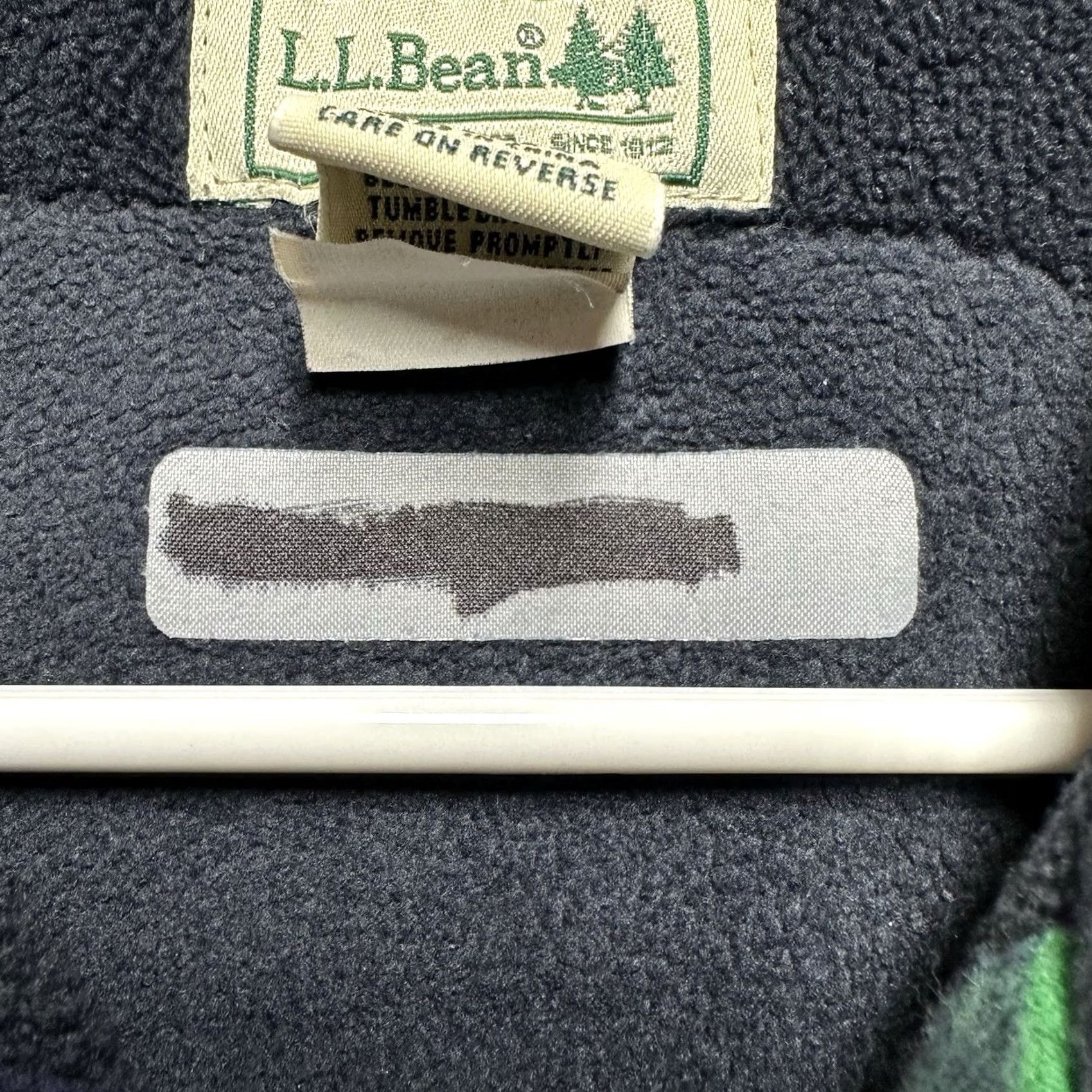 Vintage LL Bean Shirt Mens M Green Purple Plaid Fleece Lined Flannel Traditional Fit Shacket Size US M / EU 48-50 / 2 - 6 Thumbnail