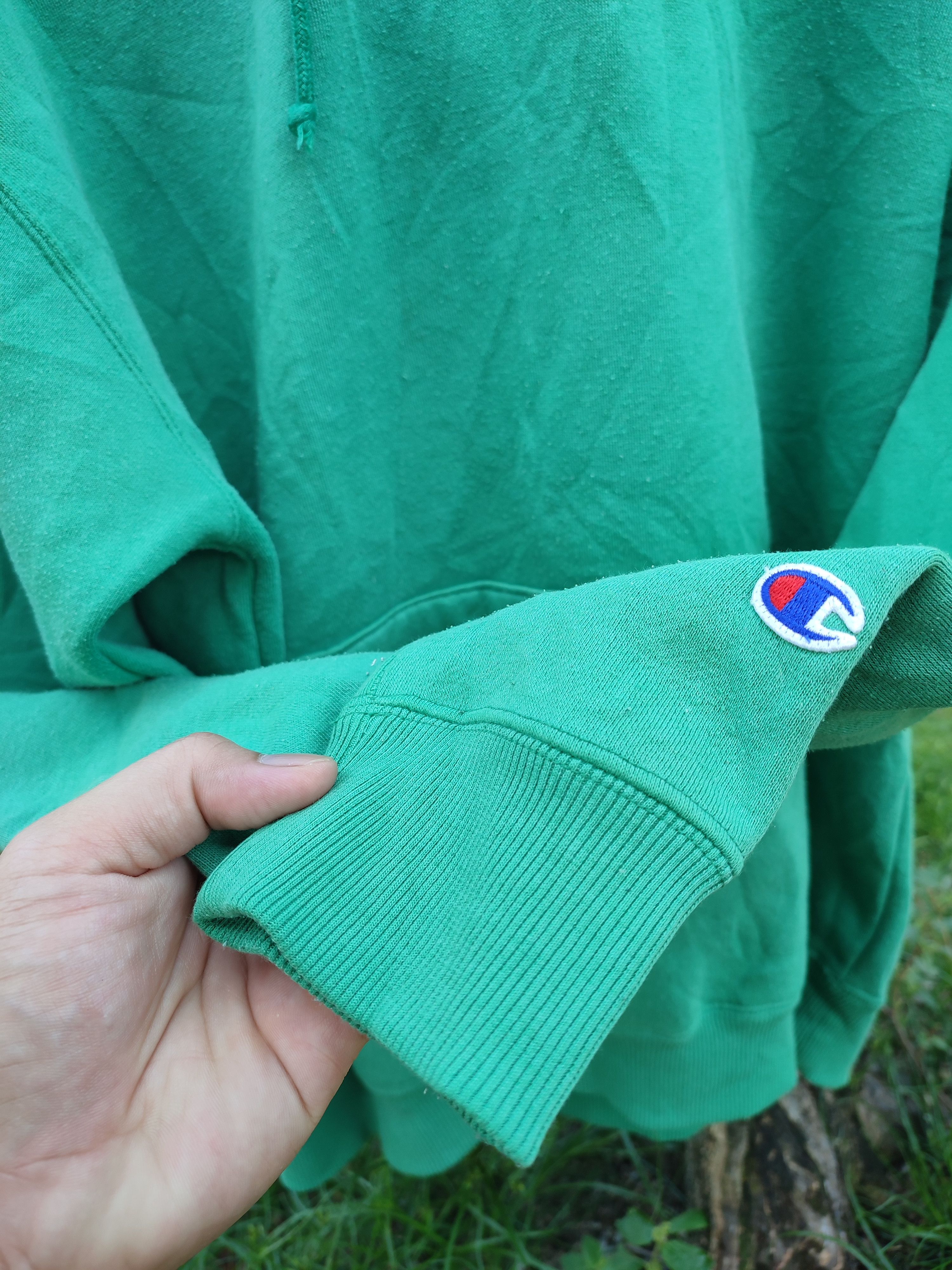 Champion Vintage Champion Green Hoodie Patch Size US L / EU 52-54 / 3 - 7 Thumbnail