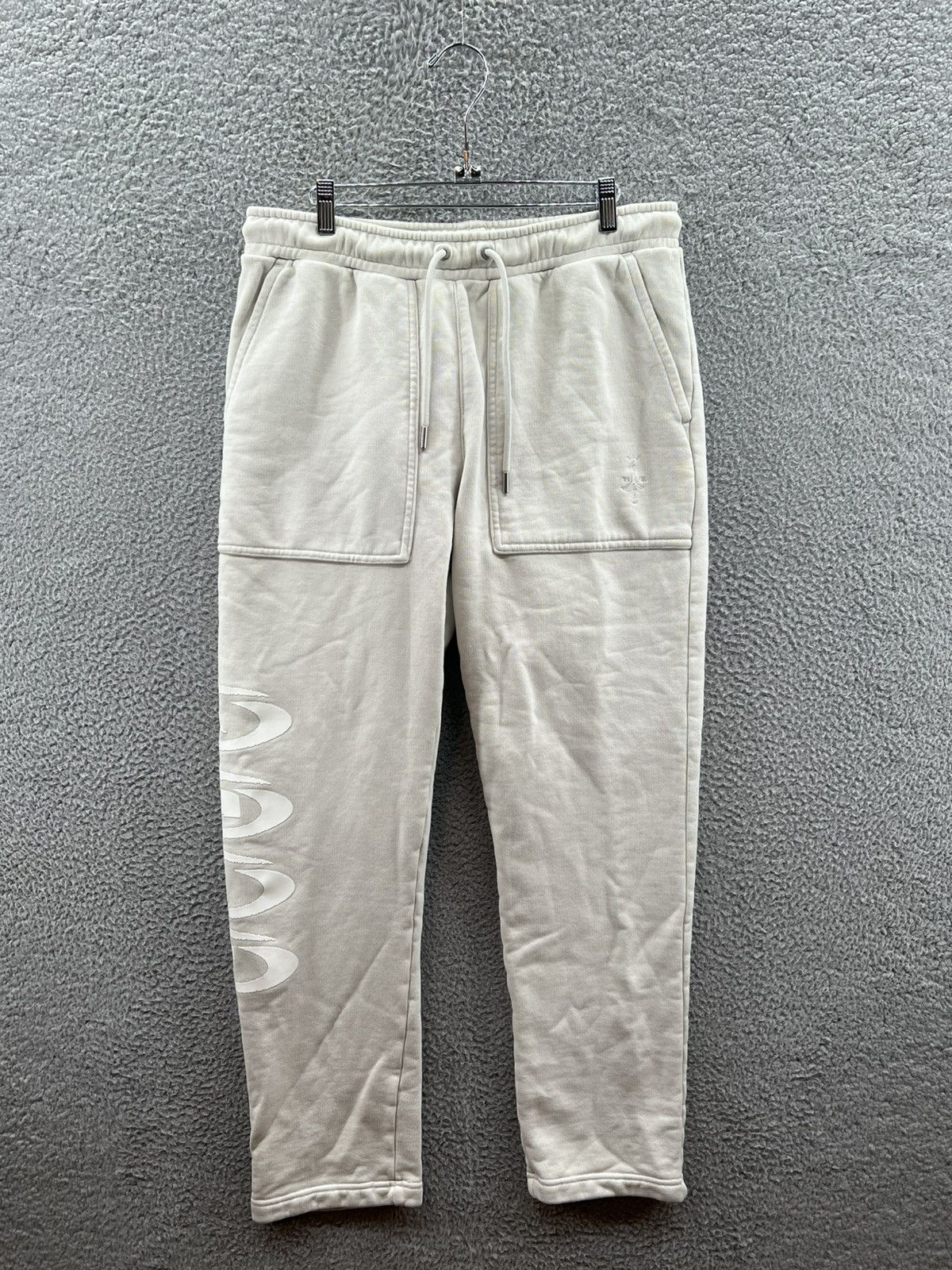 Jordan Brand Jordan x Travis Scott Fleece Pants Palomino Bone DZ5508-072 Size US 34 / EU 50 - 1 Thumbnail