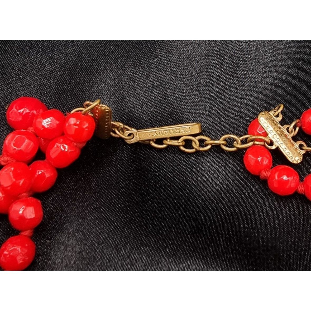 Vintage Vintage 1950s-1960s WEST GERMANY Red Choker Necklace Size ONE SIZE - 6 Thumbnail