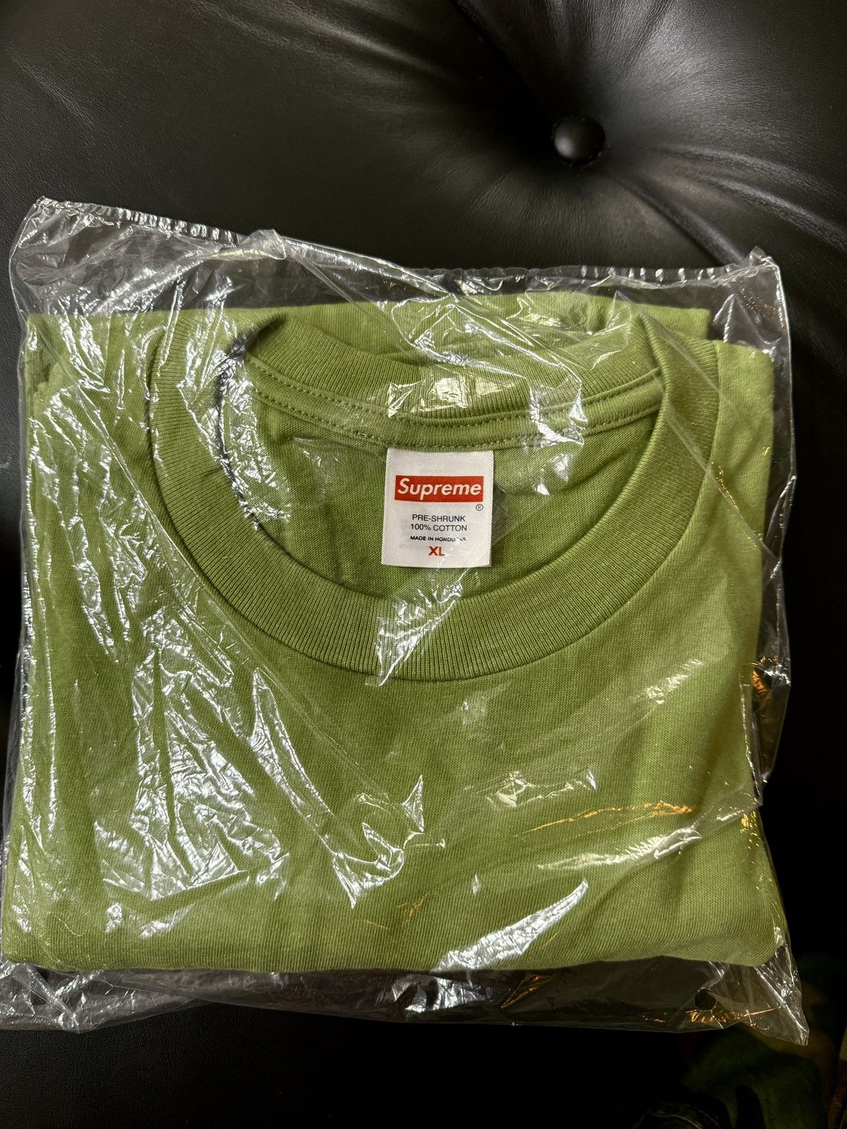 Supreme Supreme The Grinch Moss XL Tshirt Size US XL / EU 56 / 4 - 3 Thumbnail