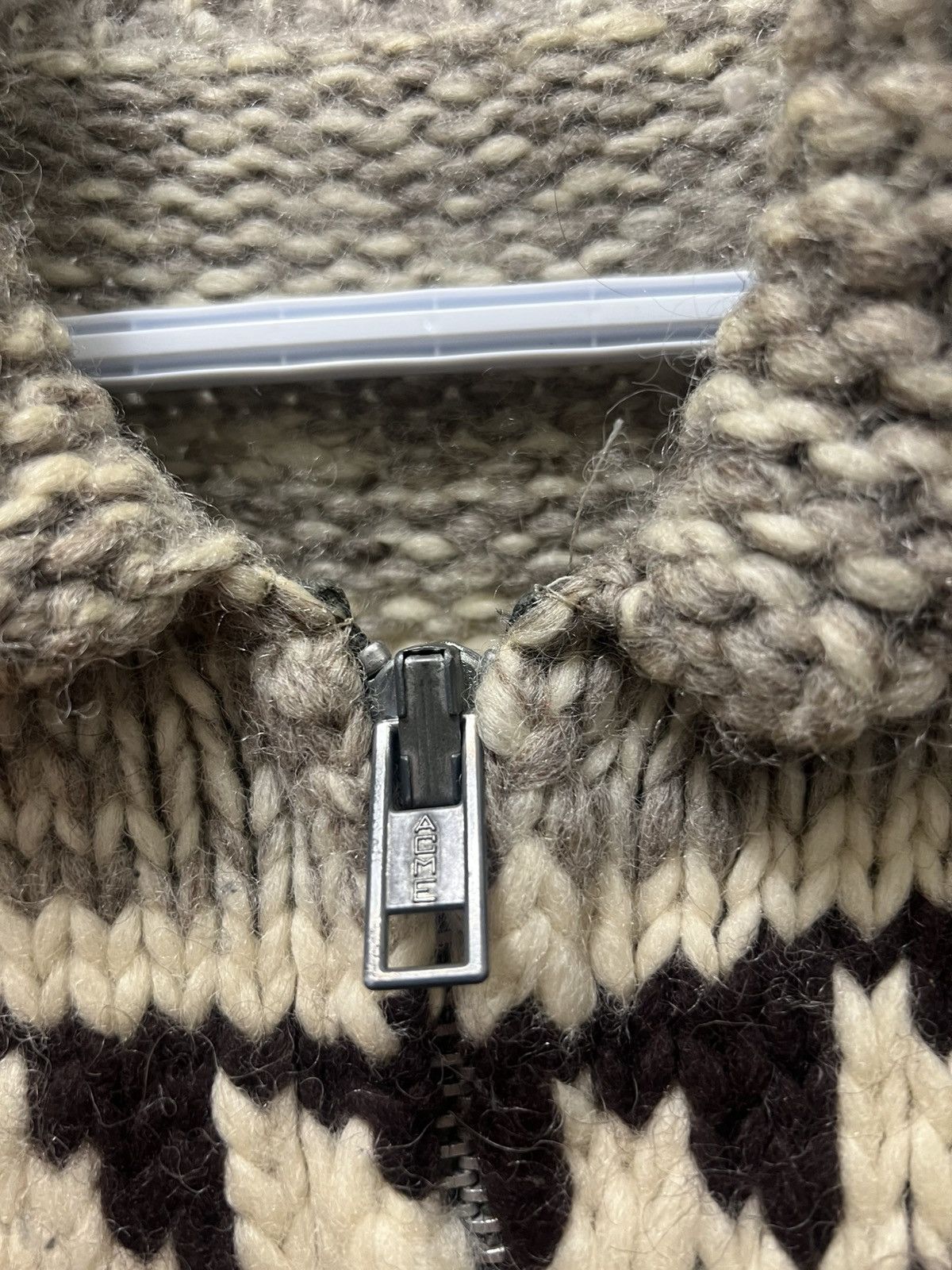 Vintage Vintage Cowichan Knit Sweater 70’s 80’s Rare Size US XL / EU 56 / 4 - 4 Thumbnail