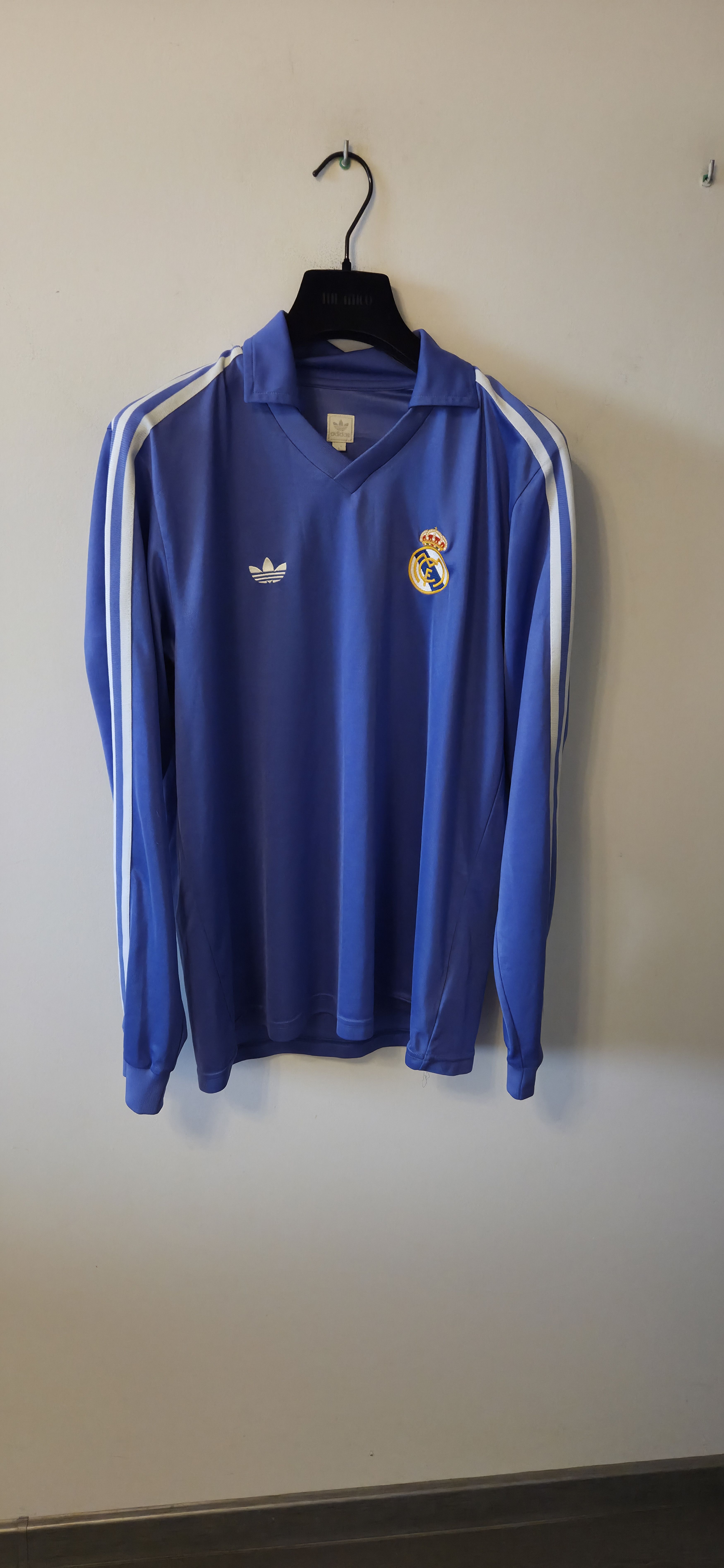 Adidas Real Madrid Jerseys Vintage retro 80's 90's Size US L / EU 52-54 / 3 - 1 Thumbnail