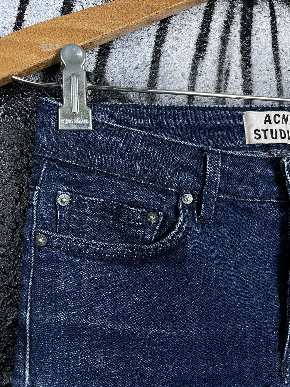 Acne Studios Acne Studios Skin 5 Soft Rinse Jeans Woman’s Size 28/34 Size 28" / US 6 / IT 42 - 5 Thumbnail