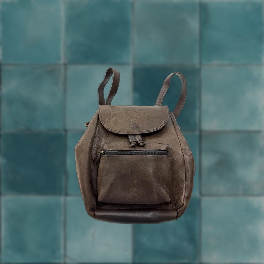 Eddie Bauer VINTAGE Eddie Bauer Backpack Purse Womens Brown Leather Small Daypack Bag Casual Size ONE SIZE - 1 Thumbnail