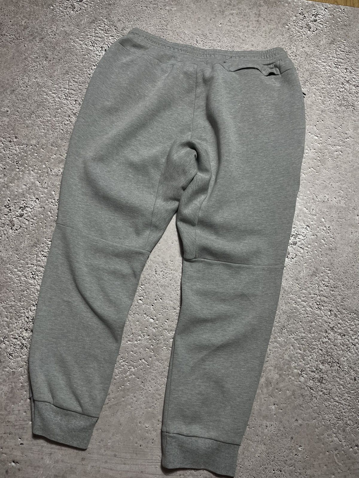 Nike Nike Tech Fleece Sportswear Sweatpants Size US 38 / EU 54 - 7 Thumbnail