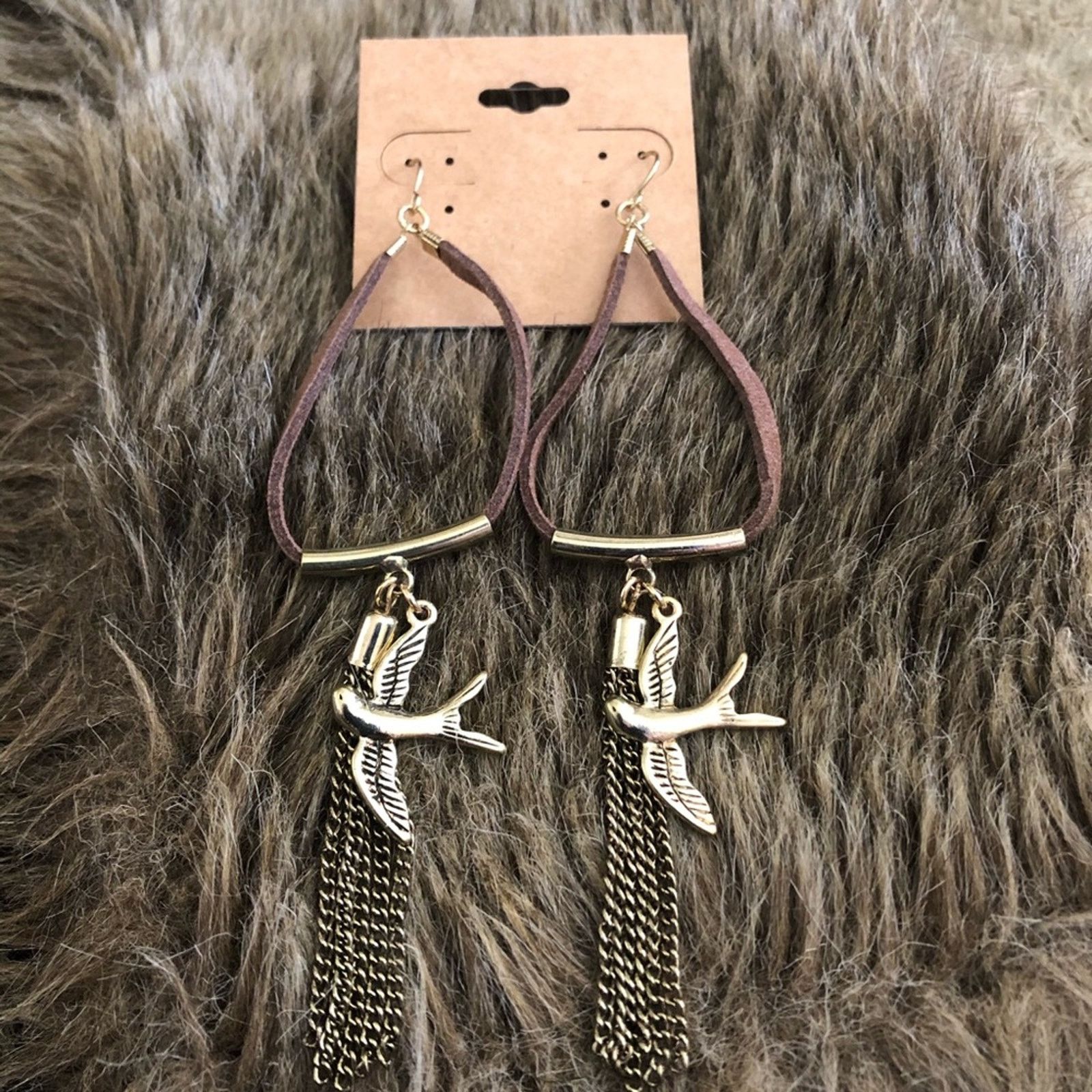 Handmade Hand crafted flying doves genuine leather earrings Size ONE SIZE - 2 Thumbnail
