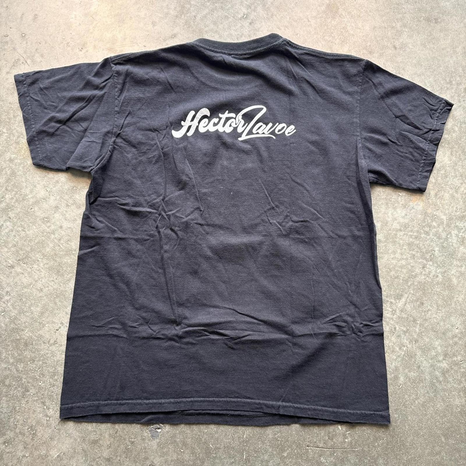 Other Hector Lavoe "Beat Up" Black & White Y2k T-Shirt Size US XL / EU 56 / 4 - 2 Thumbnail