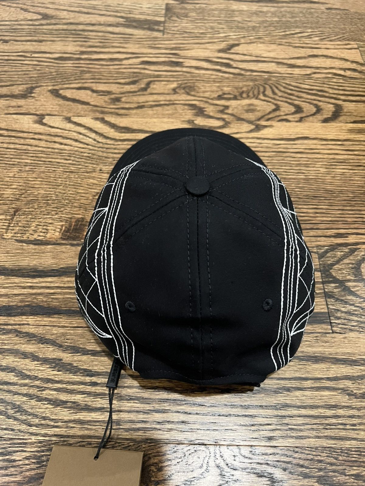 Burberry Burberry Embroidered Star Cotton Gabardine Baseball Cap Size ONE SIZE - 12 Thumbnail