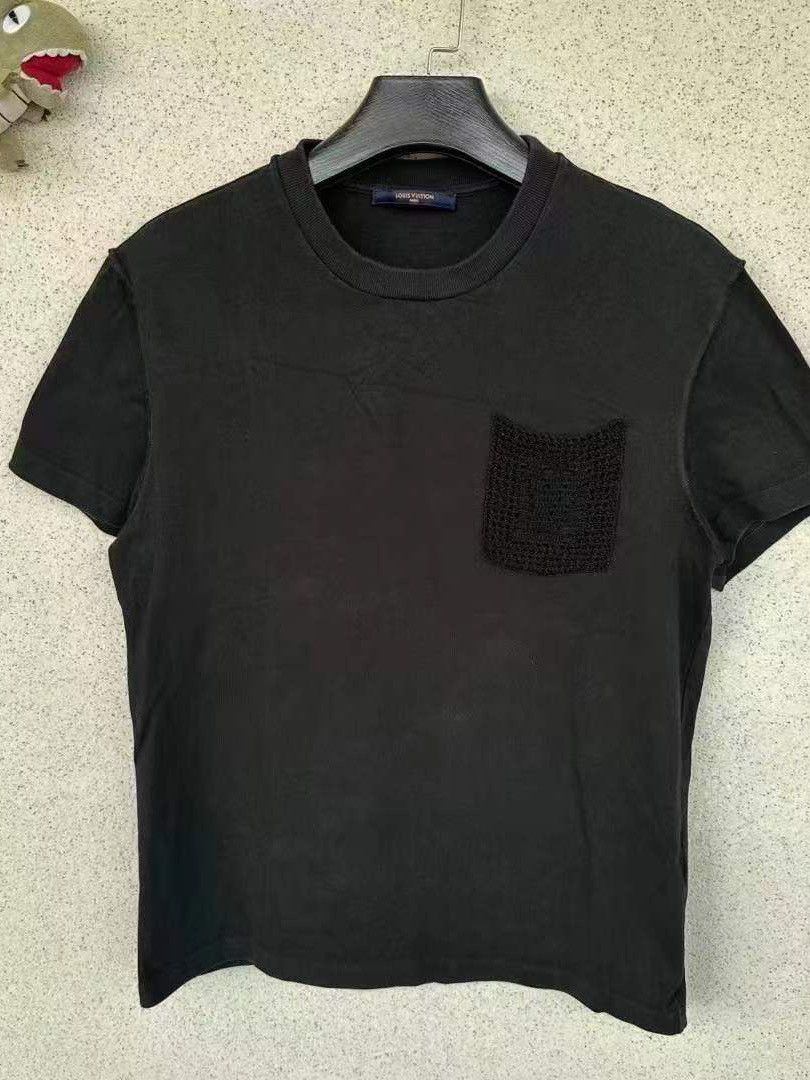Louis Vuitton Louis Vuitton Pocket T-Shirt Size M Size US M / EU 48-50 / 2 - 1 Thumbnail
