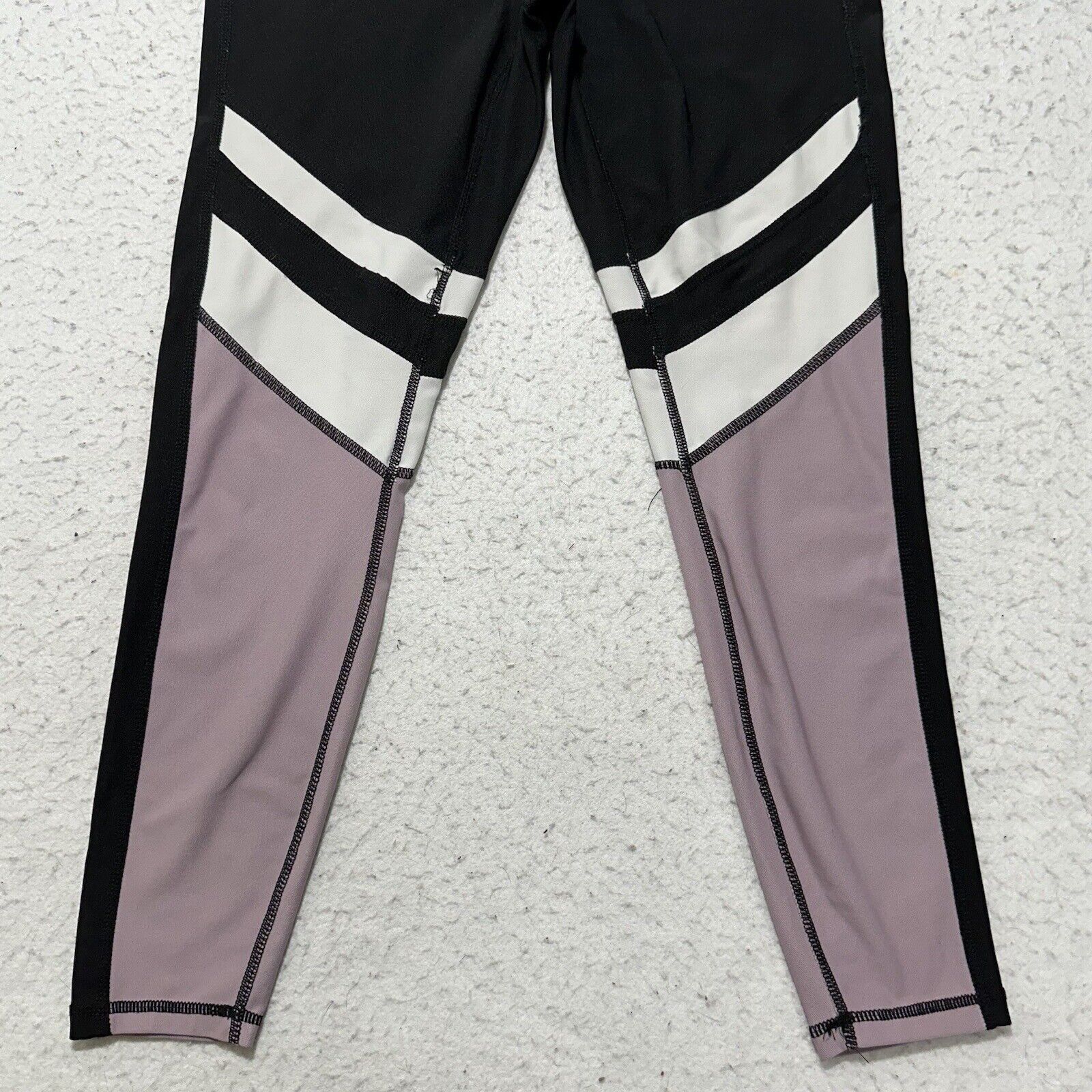 Reebok Reebok Small Black Purple Leggings Athletic Yoga Pants Size 28" / US 6 / IT 42 - 3 Thumbnail